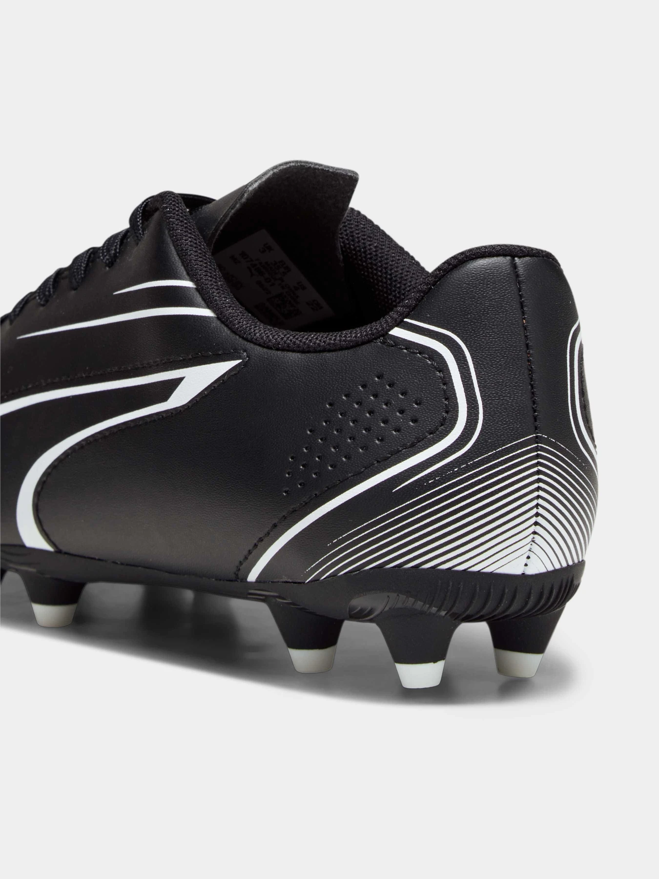 Кросівки PUMA Vitoria Fg/ag Jr модель 107486 Фото