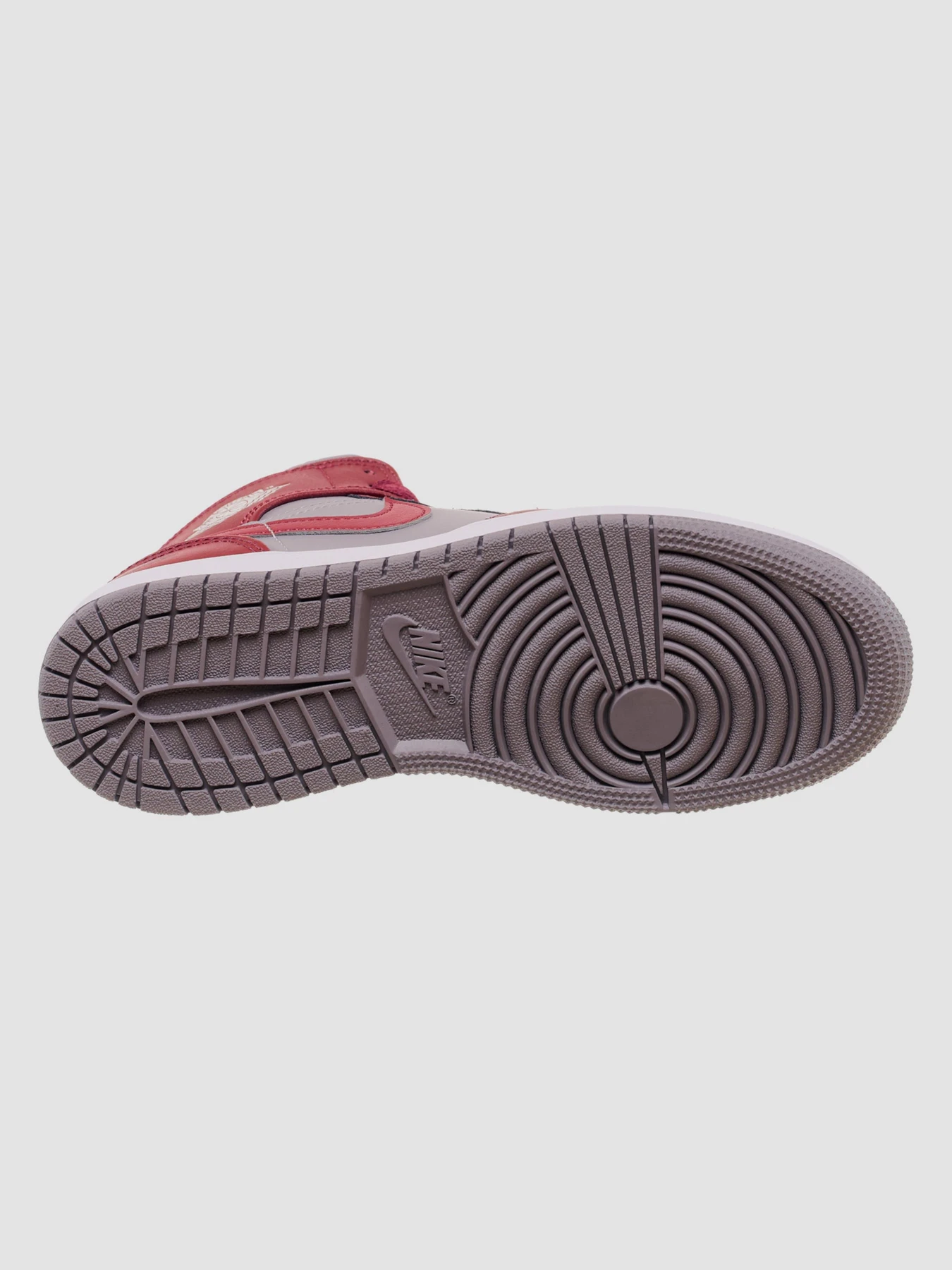 Кросівки Jordan Jordan 1 модель DQ8423-615 Фото