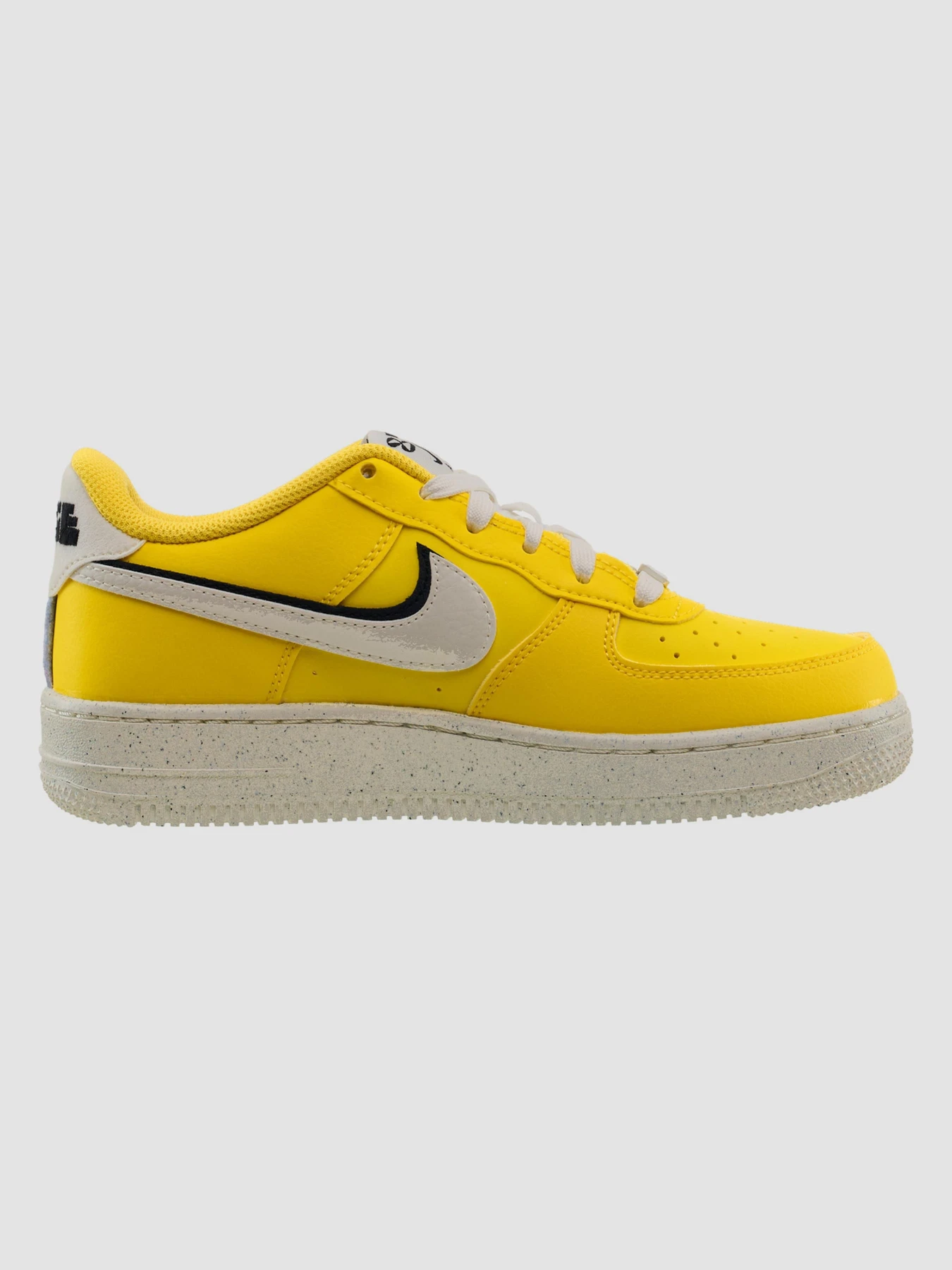 Кросівки NIKE Air Force модель DQ0359-700 Кросівки NIKE Air Force модель DQ0359-700 Фото