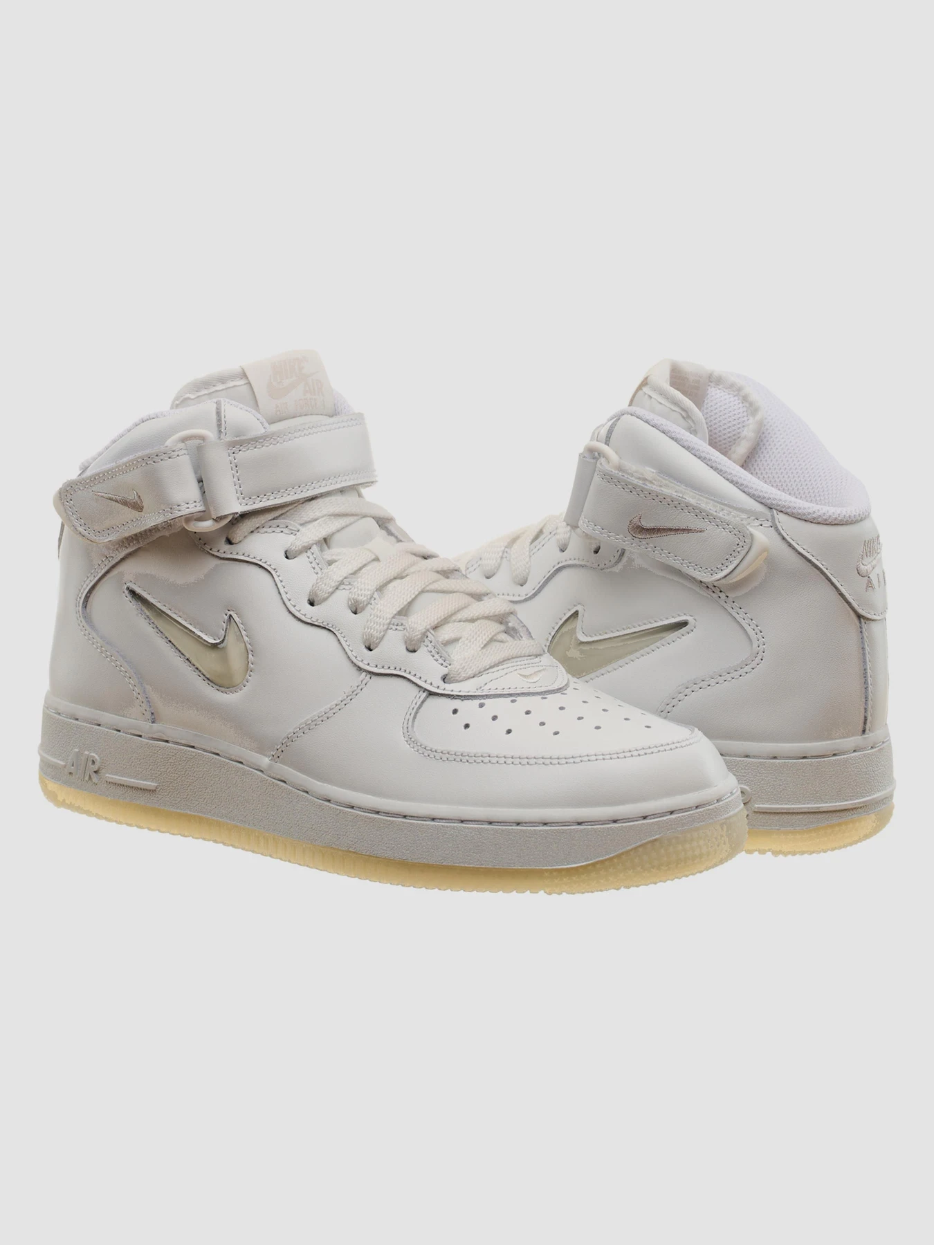 Кроссовки NIKE Air Force 1 Mid ’07 модель DZ2672-101 Кроссовки NIKE Air Force 1 Mid ’07 модель DZ2672-101 Фото