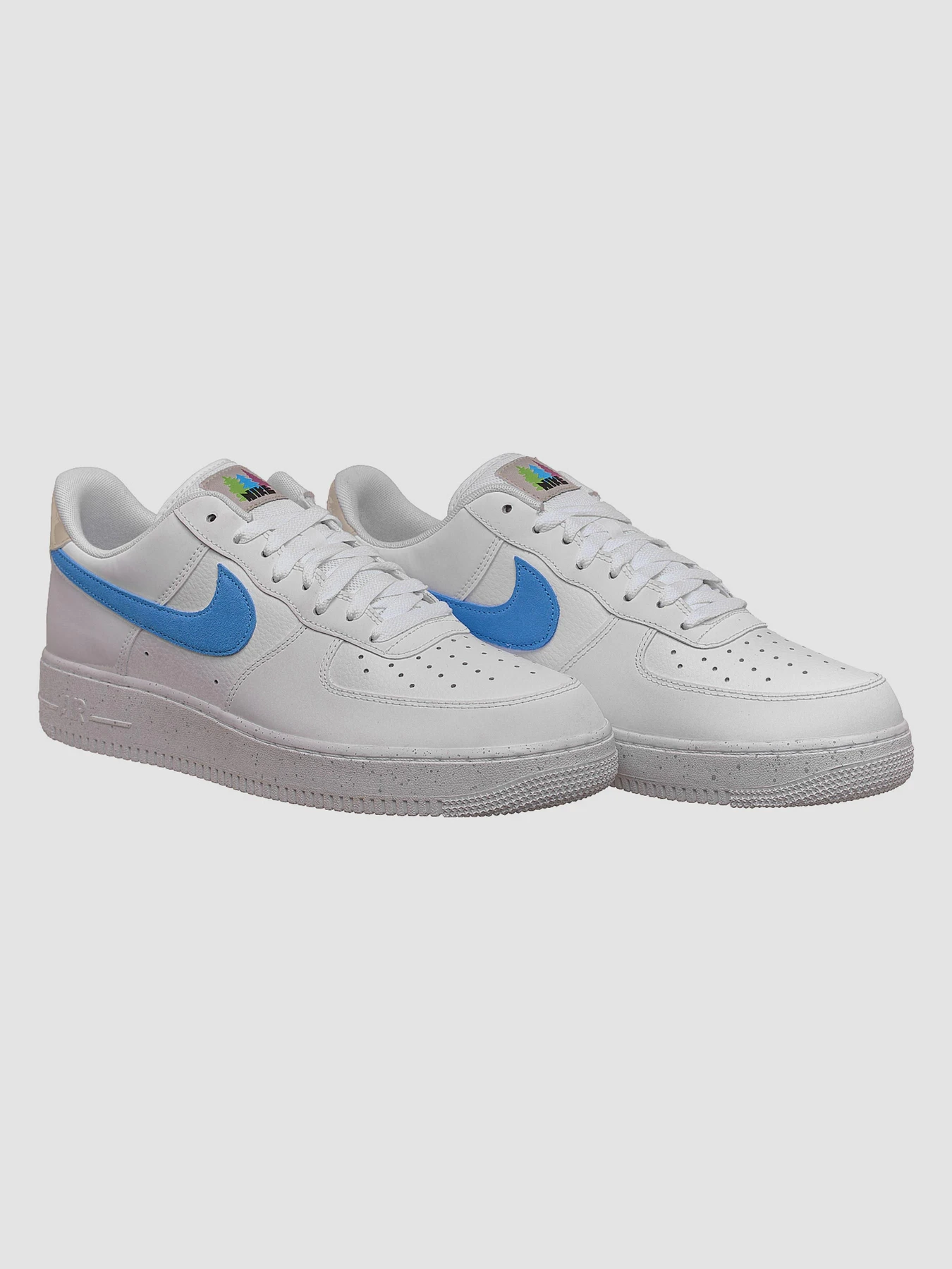 Кроссовки NIKE Air Force модель DV3491-100 Кроссовки NIKE Air Force модель DV3491-100 Фото