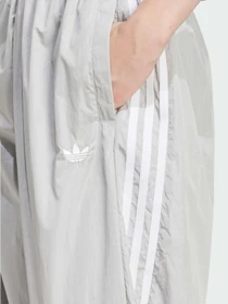 Брюки Adidas Adicolor модель JD0258 Фото