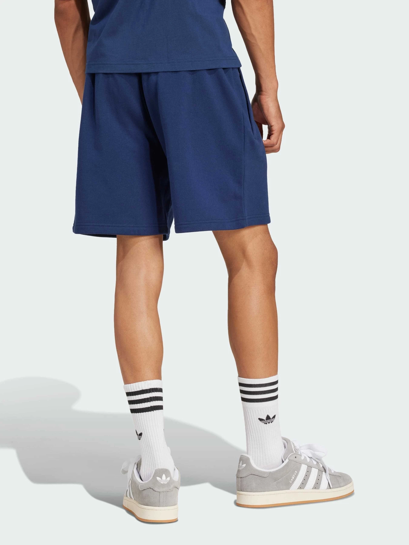 Шорты Adidas Graphics модель JD3336 Шорты Adidas Graphics модель JD3336 Фото