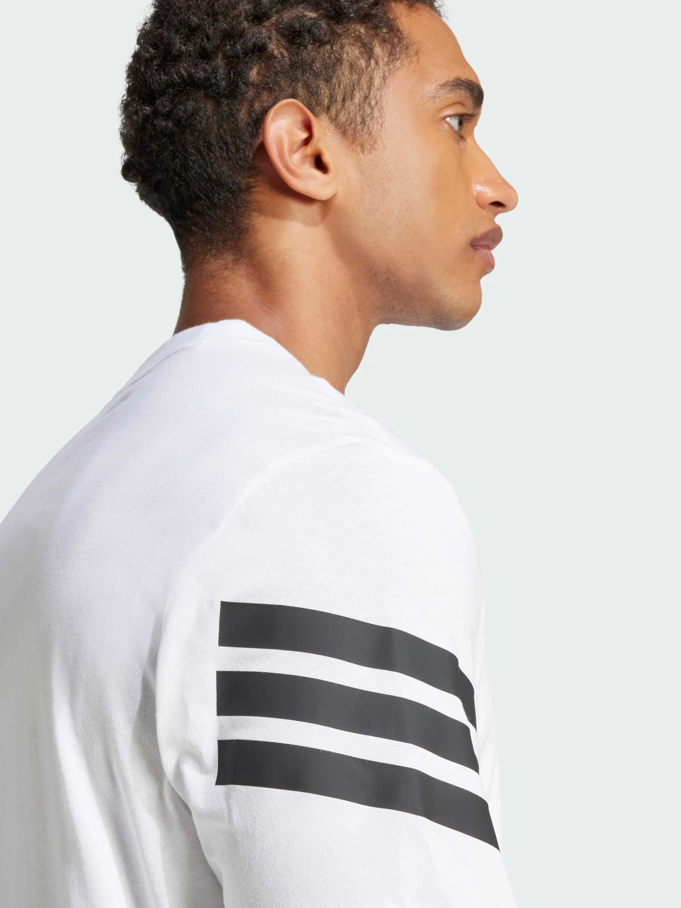 Футболки і поло Adidas 3 Stripes модель JD4880 Футболки і поло Adidas 3 Stripes модель JD4880 Фото