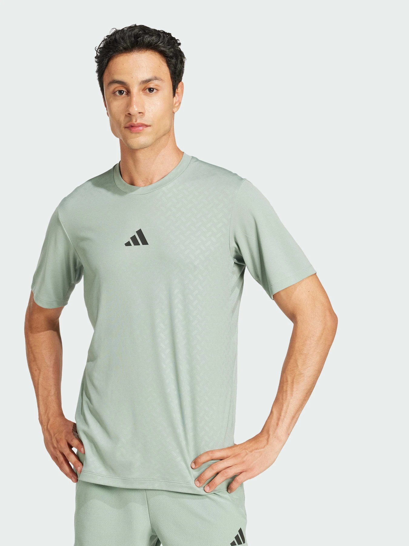 Футболки и поло Adidas 3 Stripes модель JI8214 Футболки и поло Adidas 3 Stripes модель JI8214 Фото