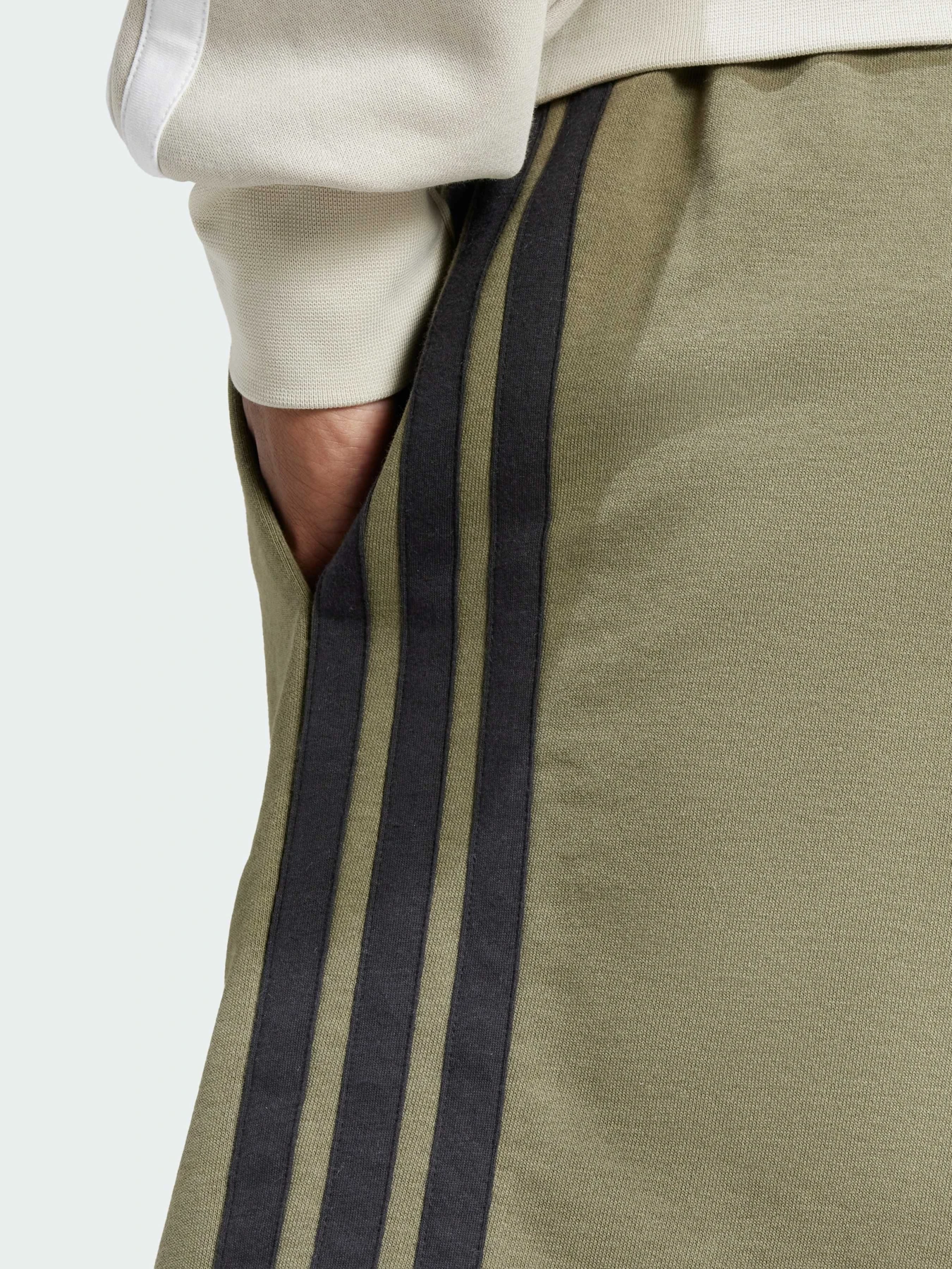 Шорты Adidas модель JE6416 Шорты Adidas модель JE6416 Фото