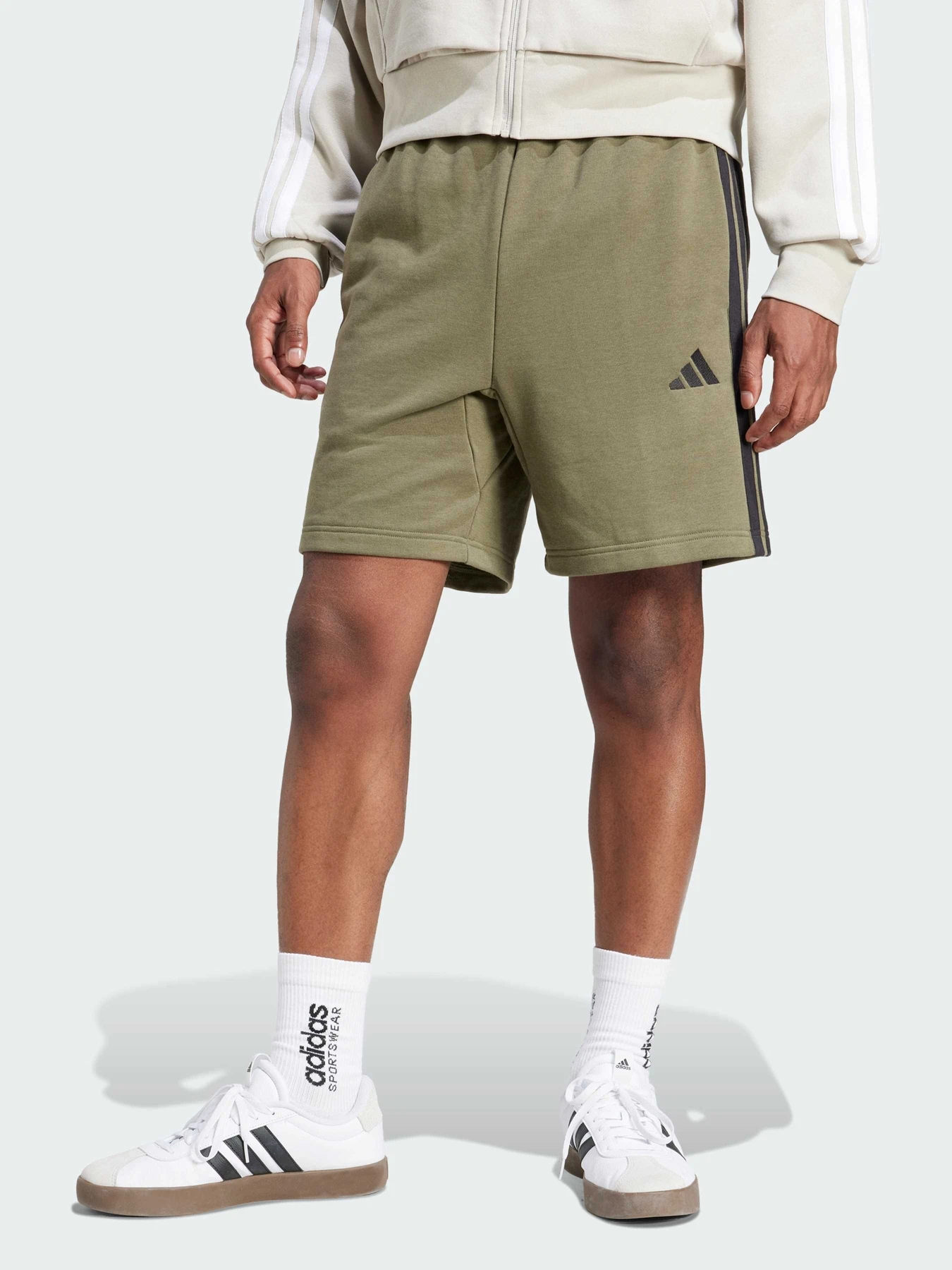 Шорты Adidas модель JE6416 Шорты Adidas модель JE6416 Фото