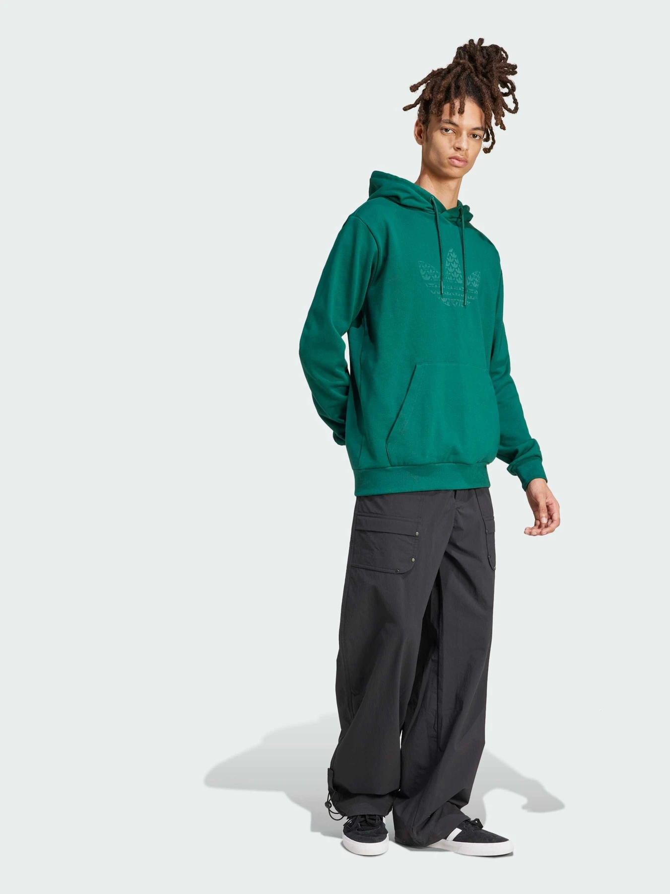 Худи и свитшоты Adidas Graphics модель JP4416 Худи и свитшоты Adidas Graphics модель JP4416 Фото