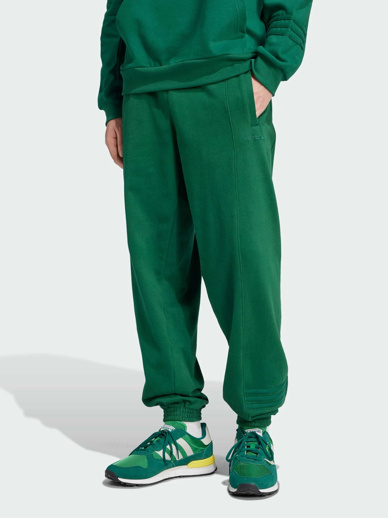 Брюки Adidas модель JC8356 Брюки Adidas модель JC8356 Фото