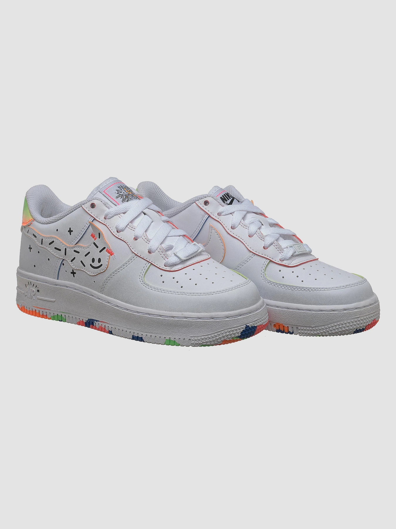 Кросівки NIKE Air Force 1 Lv8 модель DV1366-111 Кросівки NIKE Air Force 1 Lv8 модель DV1366-111 Фото