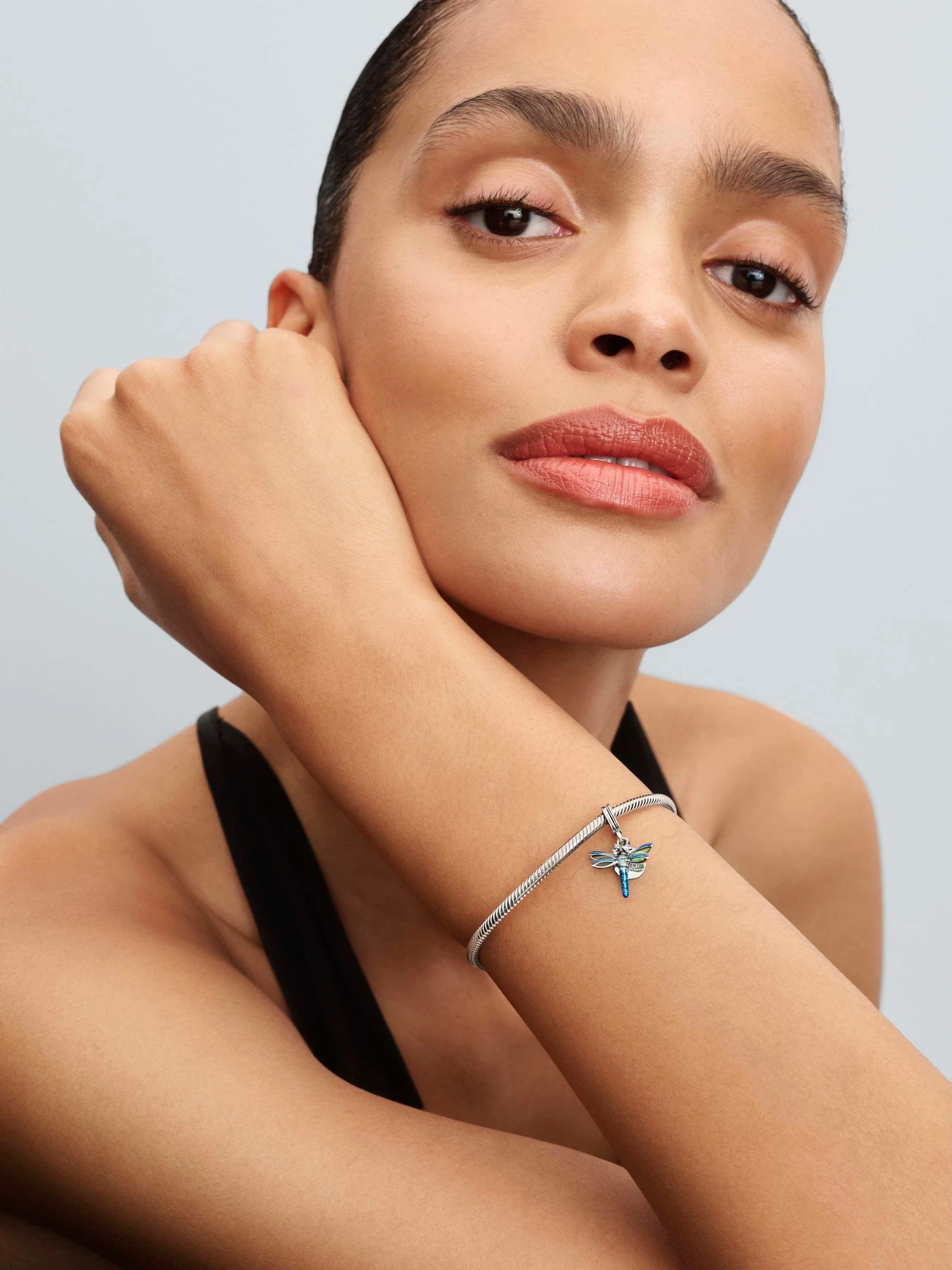 Класичні PANDORA модель 793745C01 Класичні PANDORA модель 793745C01 Фото