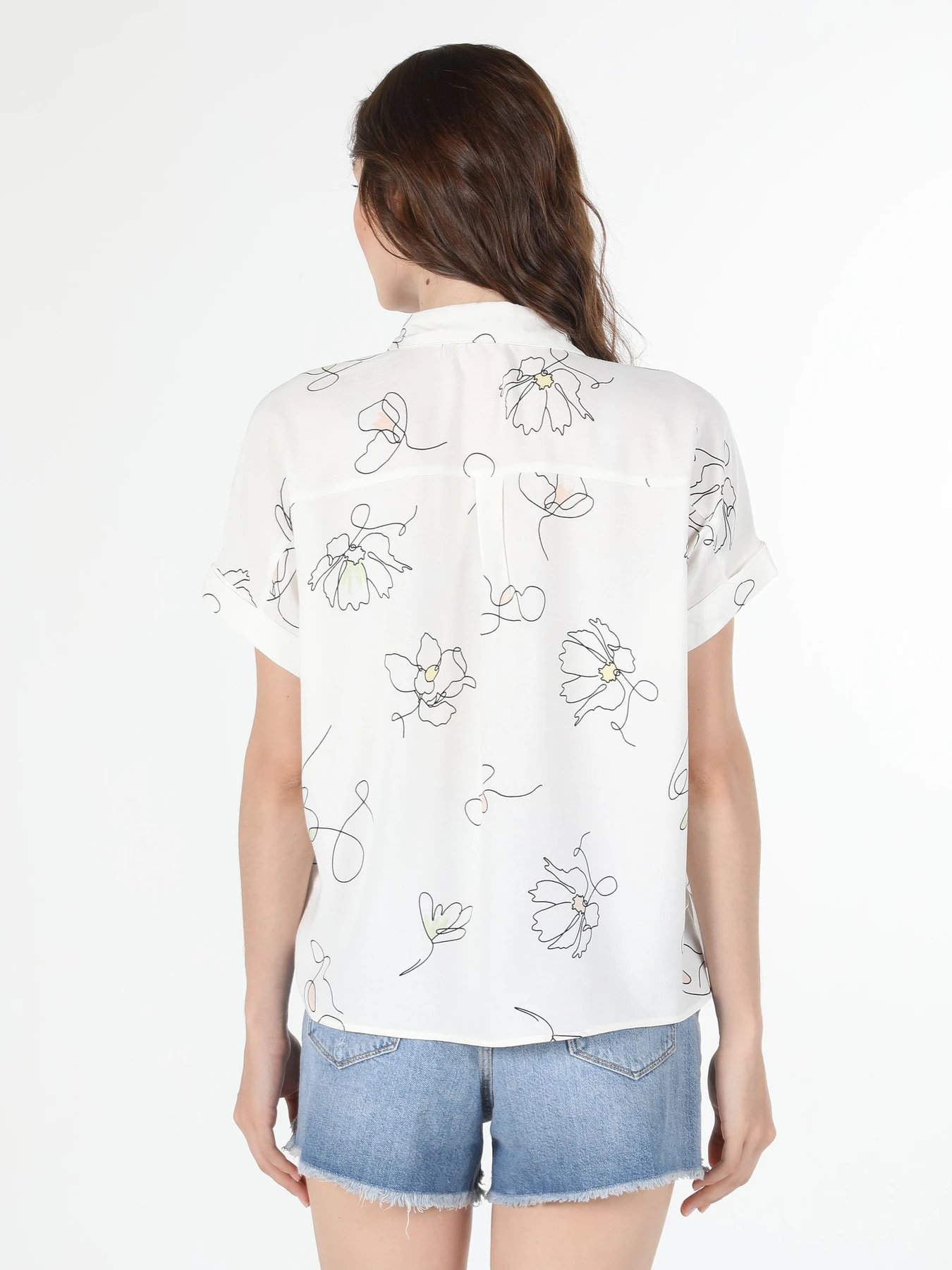 Сорочки Colin’s модель CL1058768_Q1.V1_WHT Фото