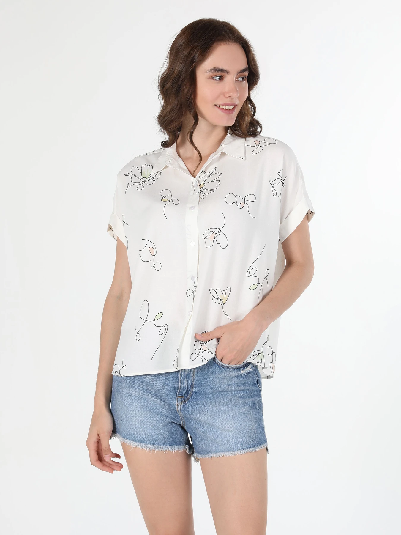 Сорочки Colin’s модель CL1058768_Q1.V1_WHT Фото
