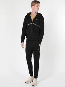 Худі та світшоти Colin’s модель CL1059662_Q1.V1_BLK Фото