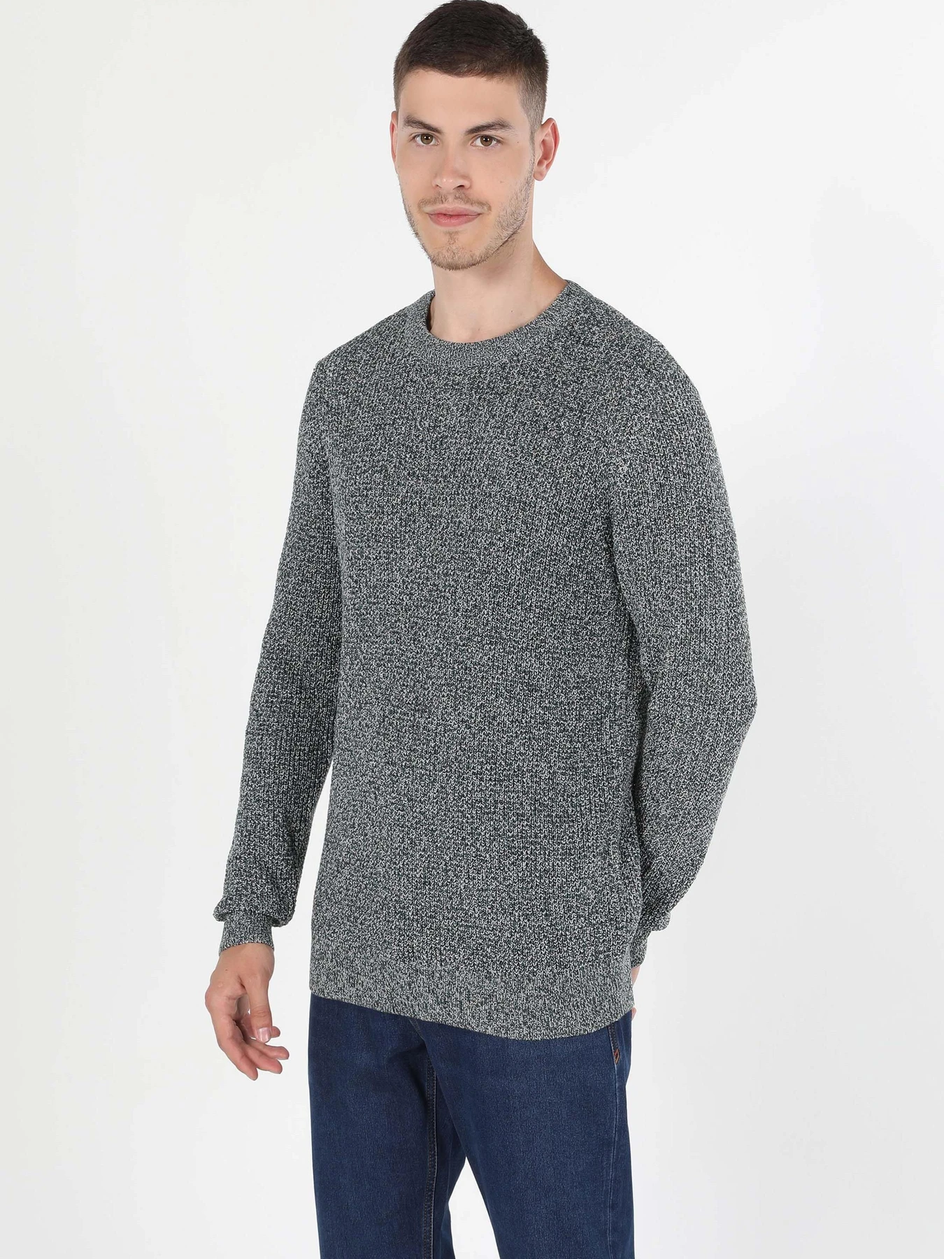 Худи и свитшоты Colin’s модель CL1060068_Q1.V1_GRN Фото