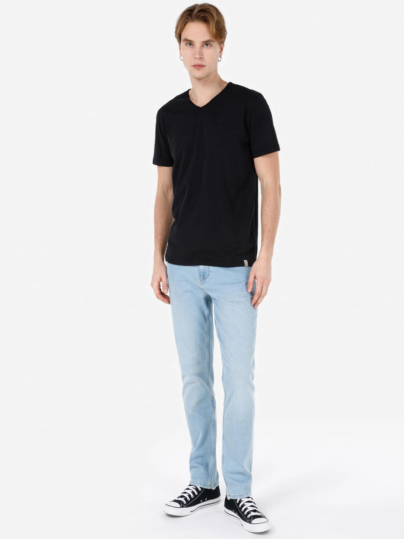 Футболки и поло Colin’s модель CL1058584_Q1.V1_BLK Футболки и поло Colin’s модель CL1058584_Q1.V1_BLK Фото