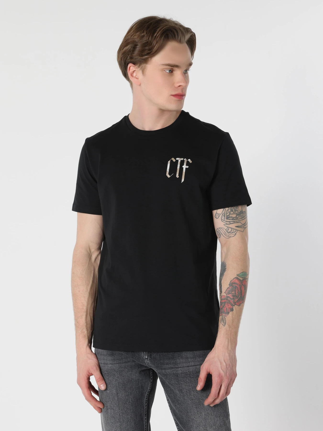 Футболки и поло Colin’s модель CL1062756_Q1.V1_BLK Фото