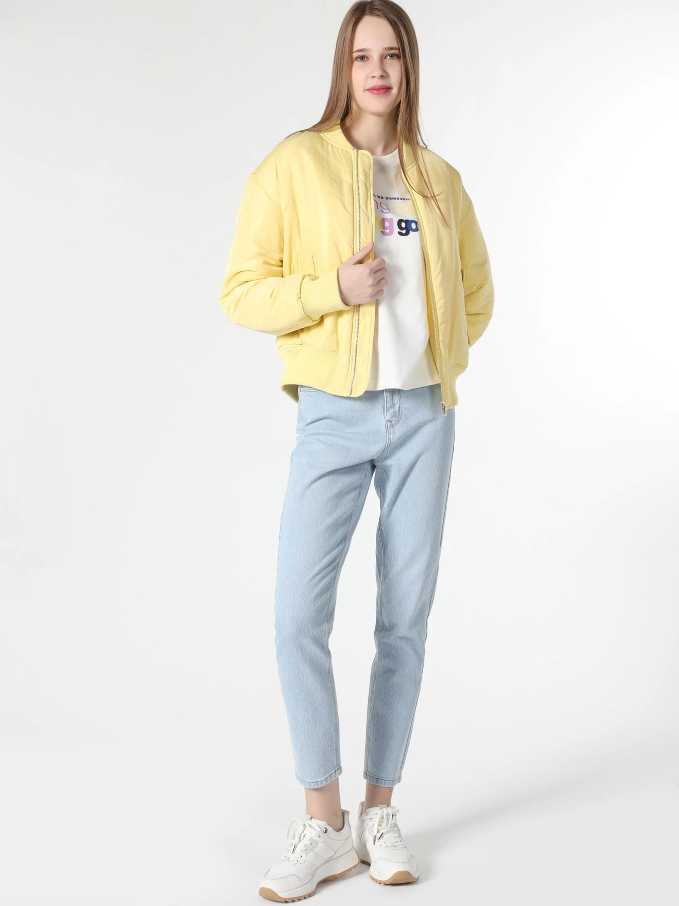 Куртки и дубленки Colin’s модель CL1062206_Q1.V1_YLW Фото