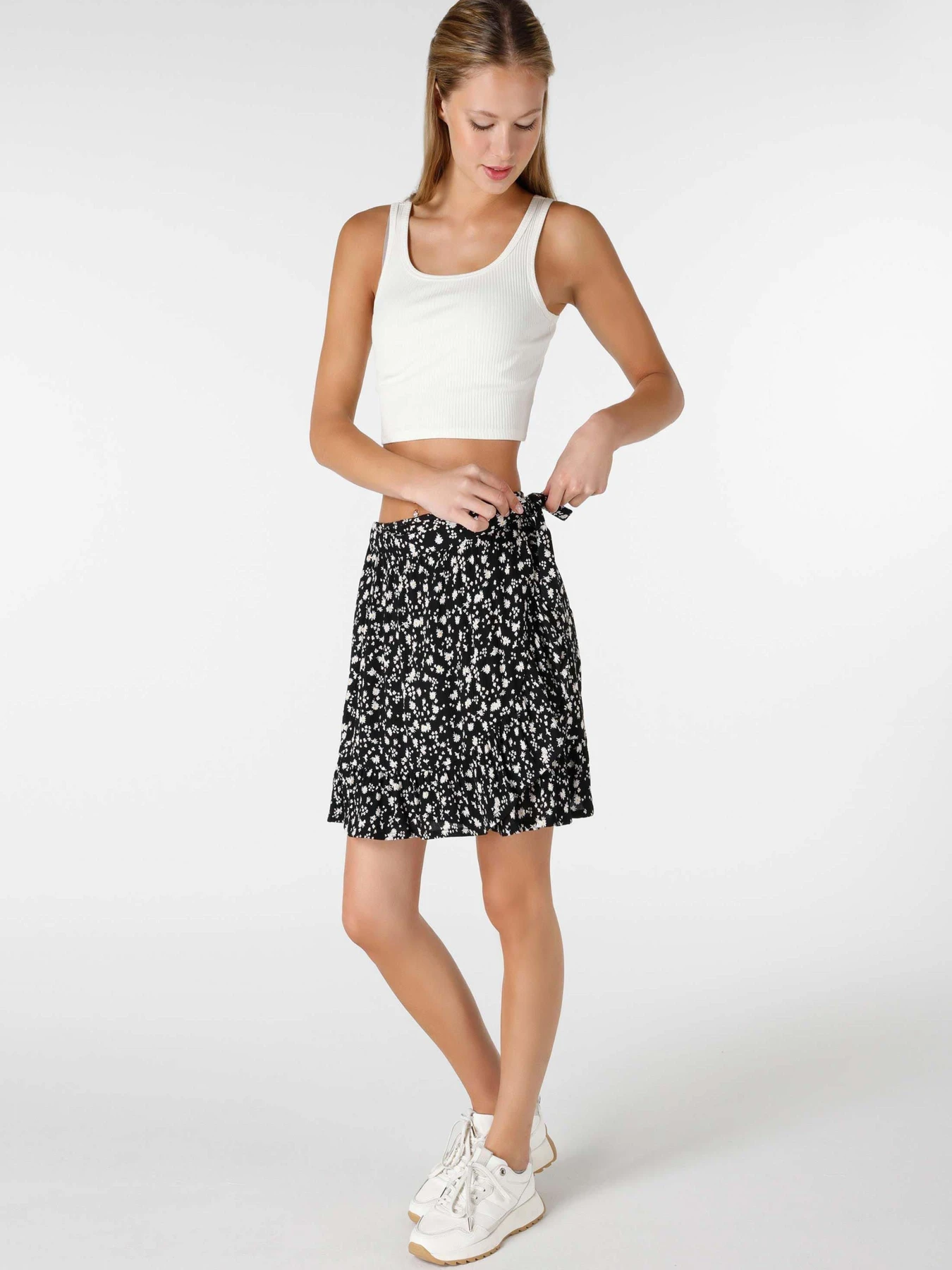 Спідниці Colin’s модель CL1064078_Q1.V1_BLK Фото