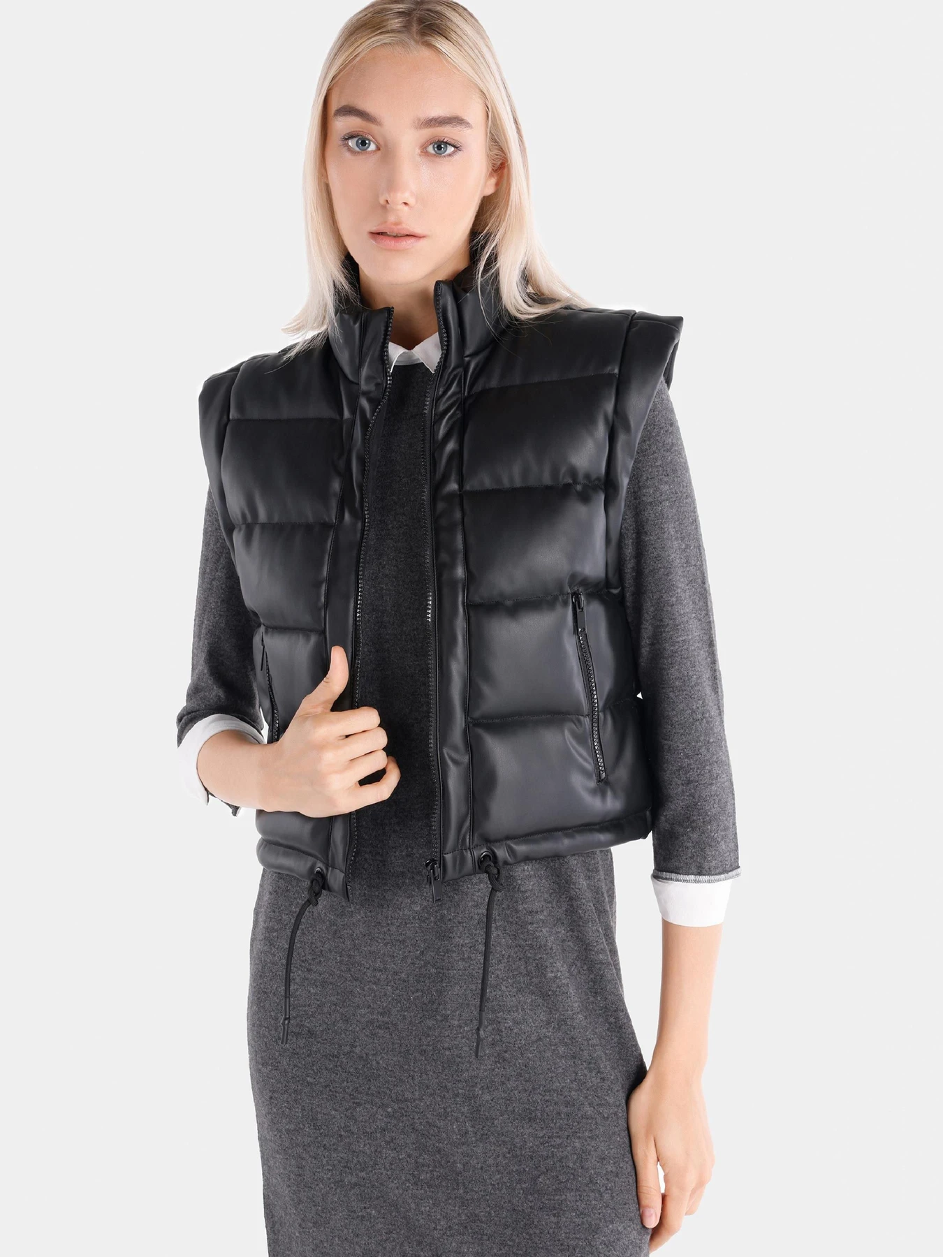 Куртки та дублянки Colin’s модель CL1064965_Q1.V1_BLK Фото