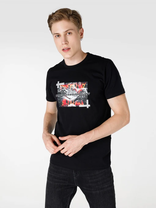 Чоловіча Футболка Colin’s