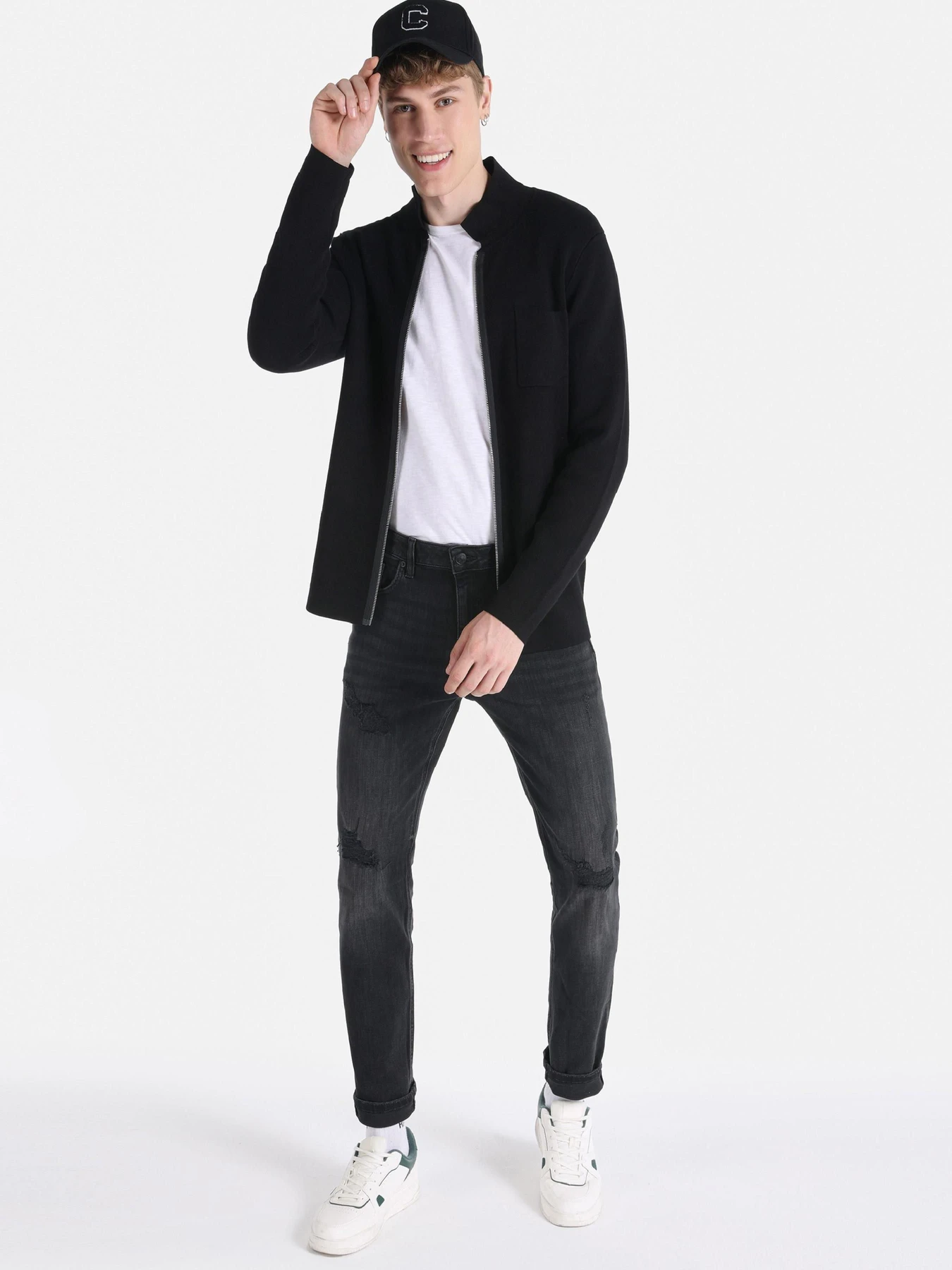 Худи и свитшоты Colin’s модель CL1064874_Q1.V1_BLK Фото