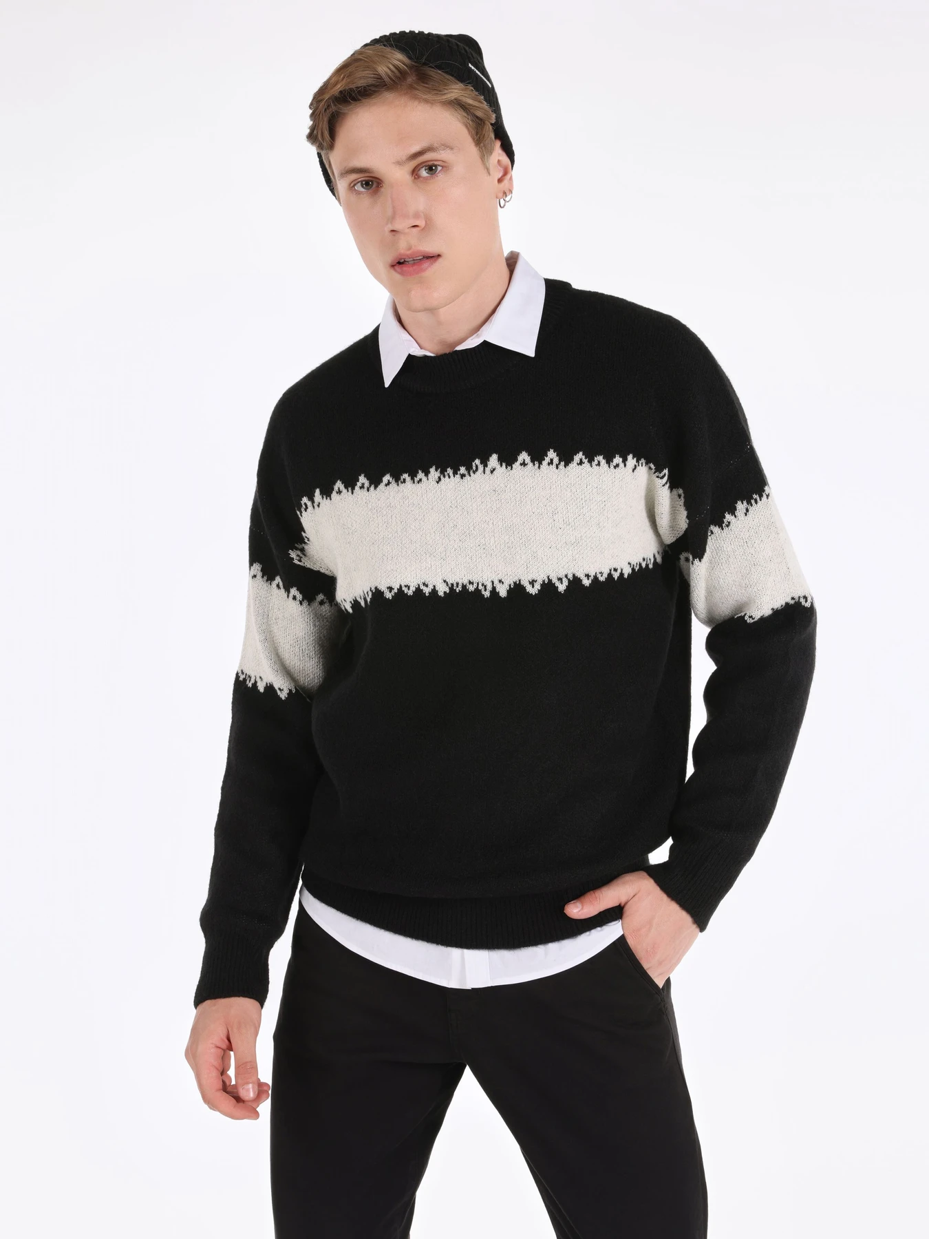 Худі та світшоти Colin’s модель CL1065738_Q1.V1_BLK Фото