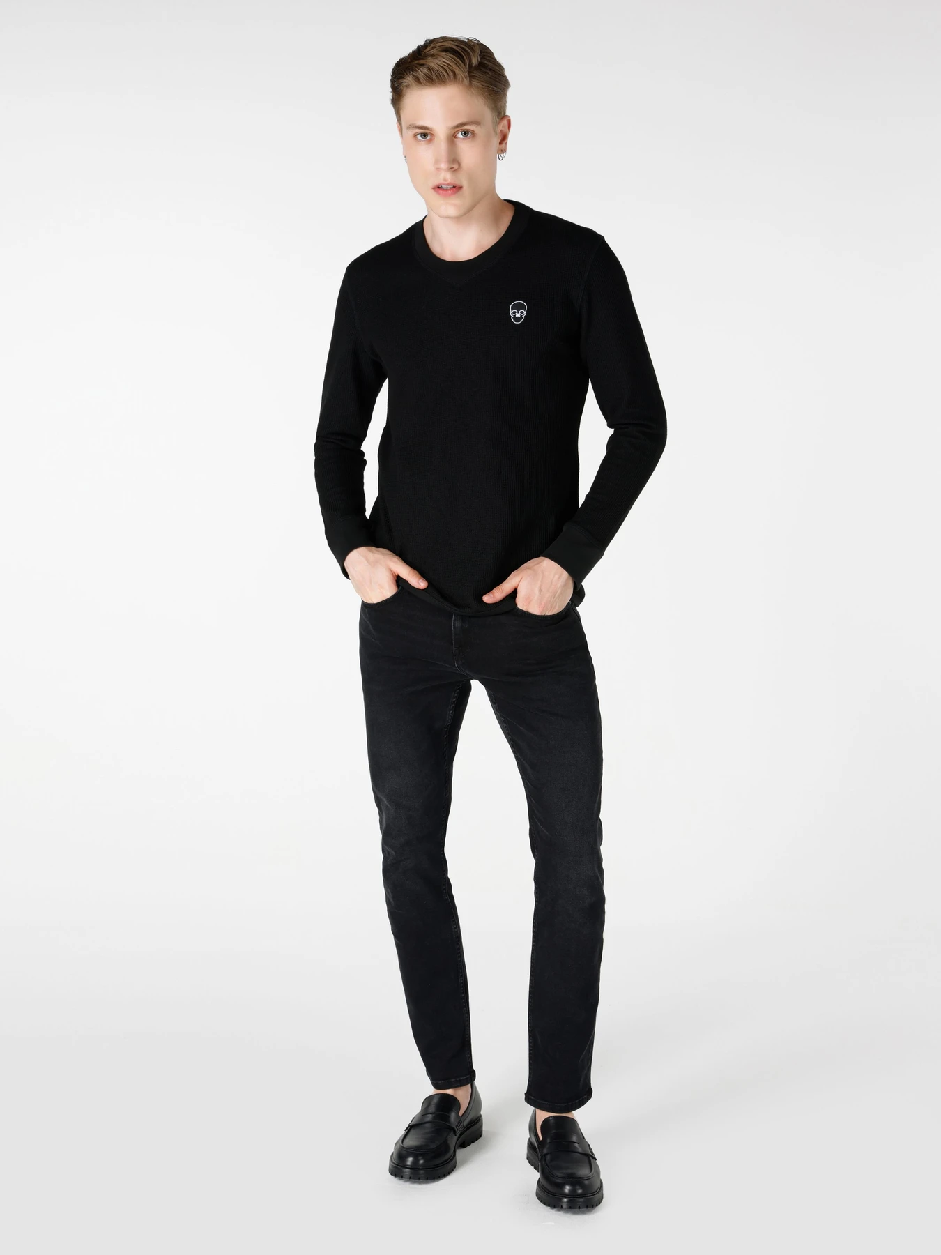 Худі та світшоти Colin’s модель CL1065597_Q1.V1_BLK Фото