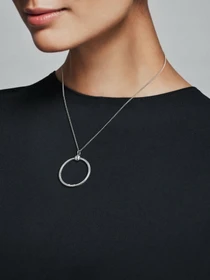 Кулони PANDORA Moments модель 398256 Фото