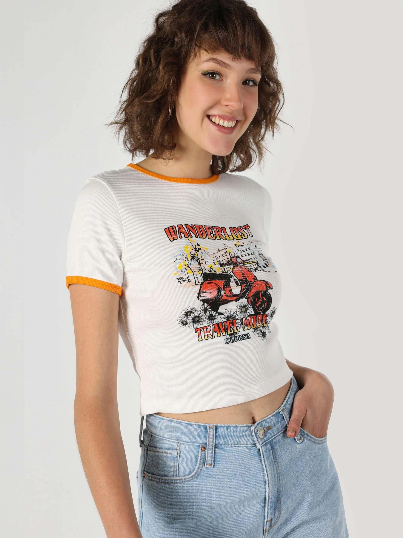 Футболки и поло Colin’s модель CL1064267_Q1.V1_WHT Фото