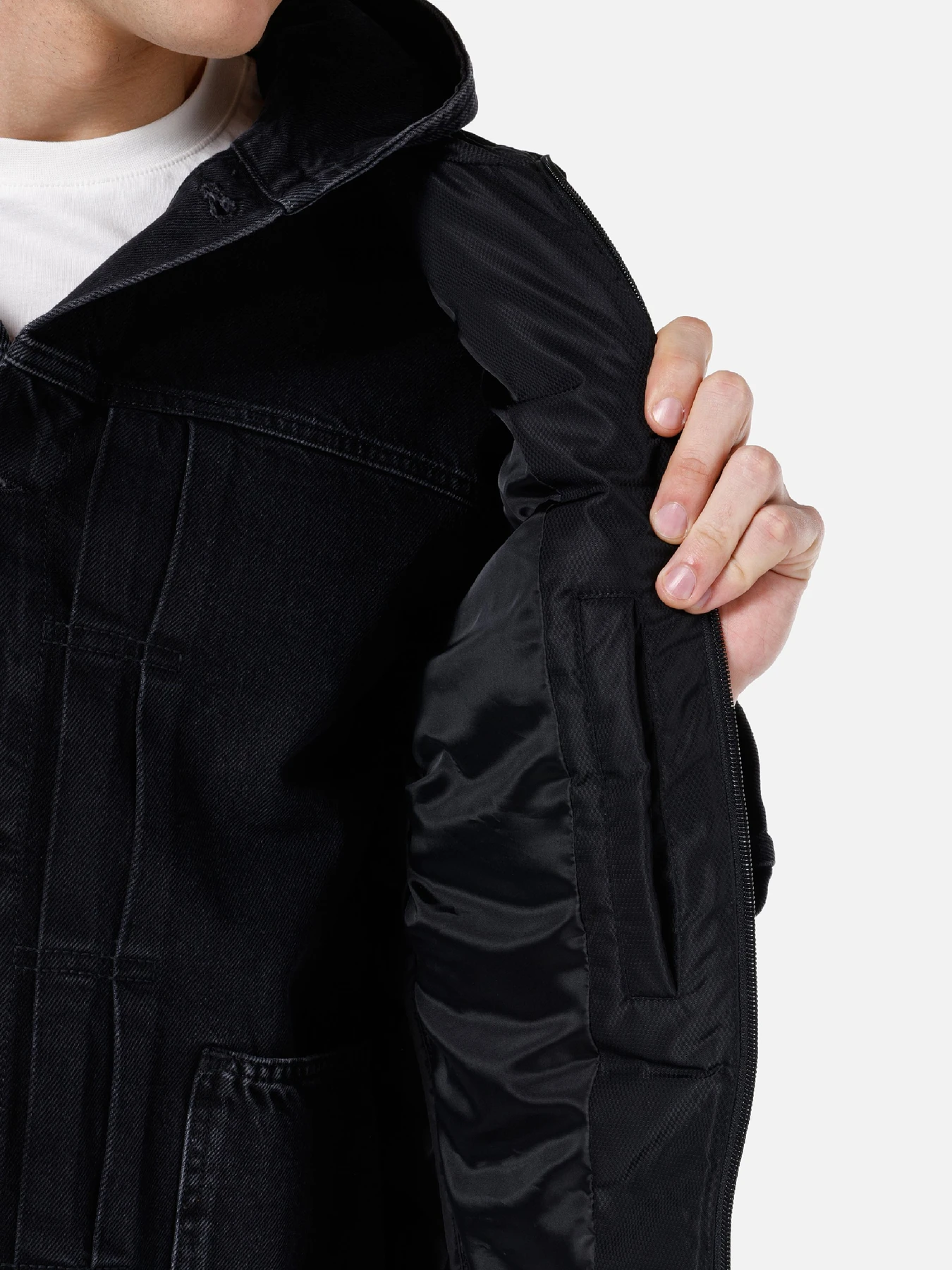 Куртки и дубленки Colin’s модель CL1065700_Q1.V1_BLK Фото
