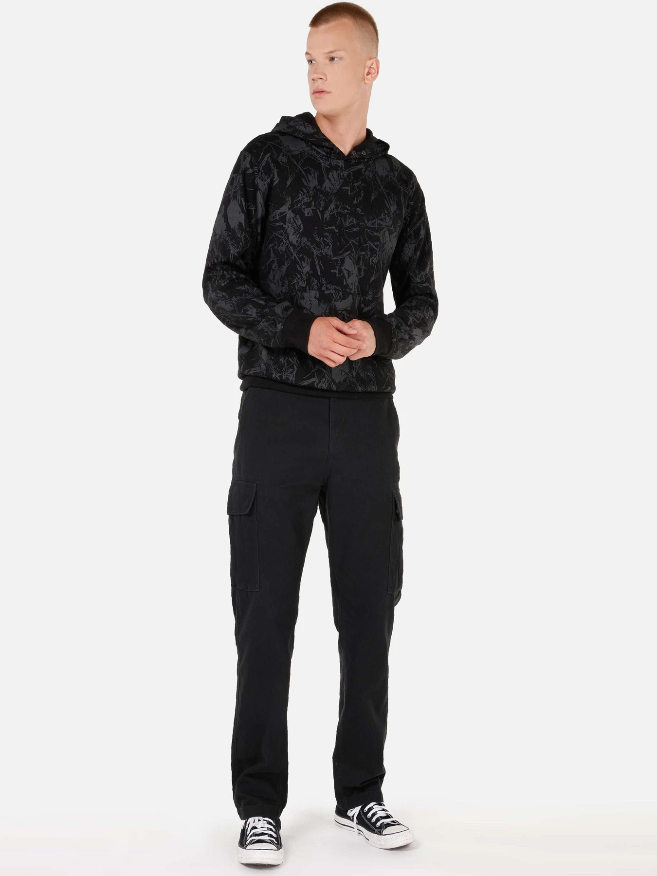 Худи и свитшоты Colin’s модель CL1071032_Q1.V1_BLK Фото