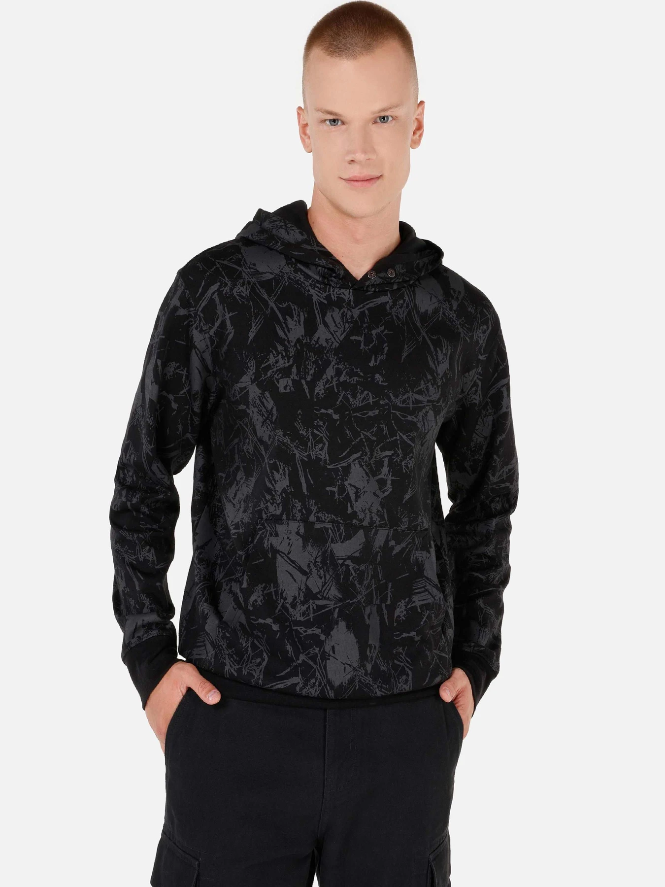 Худи и свитшоты Colin’s модель CL1071032_Q1.V1_BLK Фото