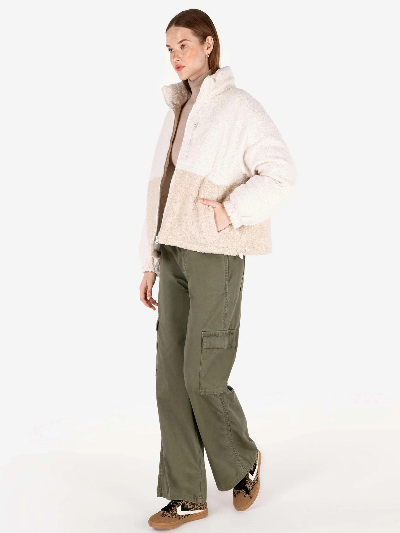 Куртки и дубленки Colin’s модель CL1070979_Q1.V1_ECR Фото