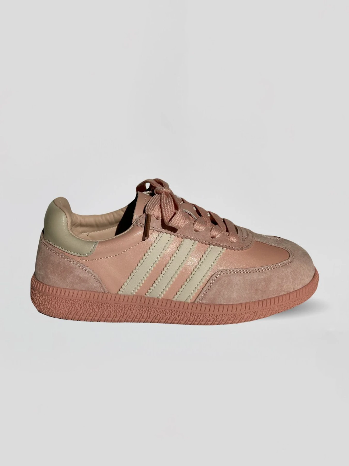 Кроссовки EVIE модель Basics n72 pink Фото