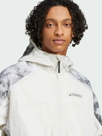 Куртки и дубленки Adidas модель JD5838 Фото