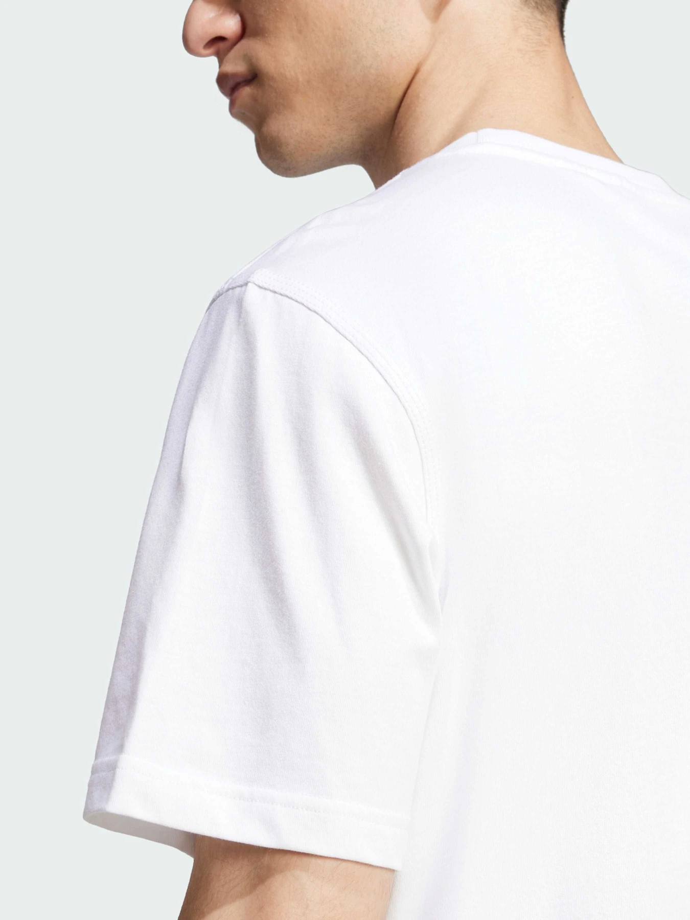 Футболки і поло Adidas модель JI8544 Футболки і поло Adidas модель JI8544 Фото