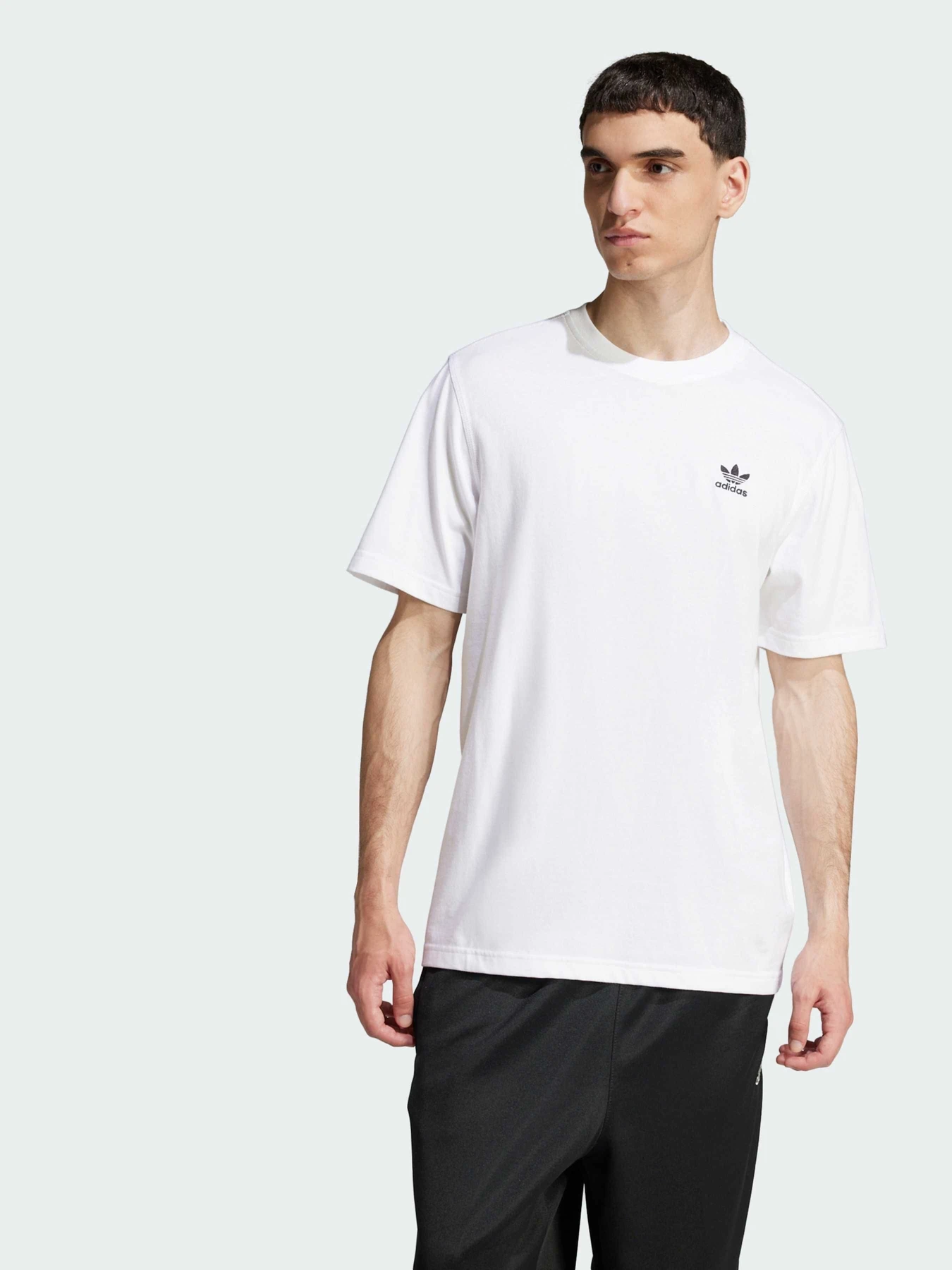 Футболки і поло Adidas модель JI8544 Футболки і поло Adidas модель JI8544 Фото