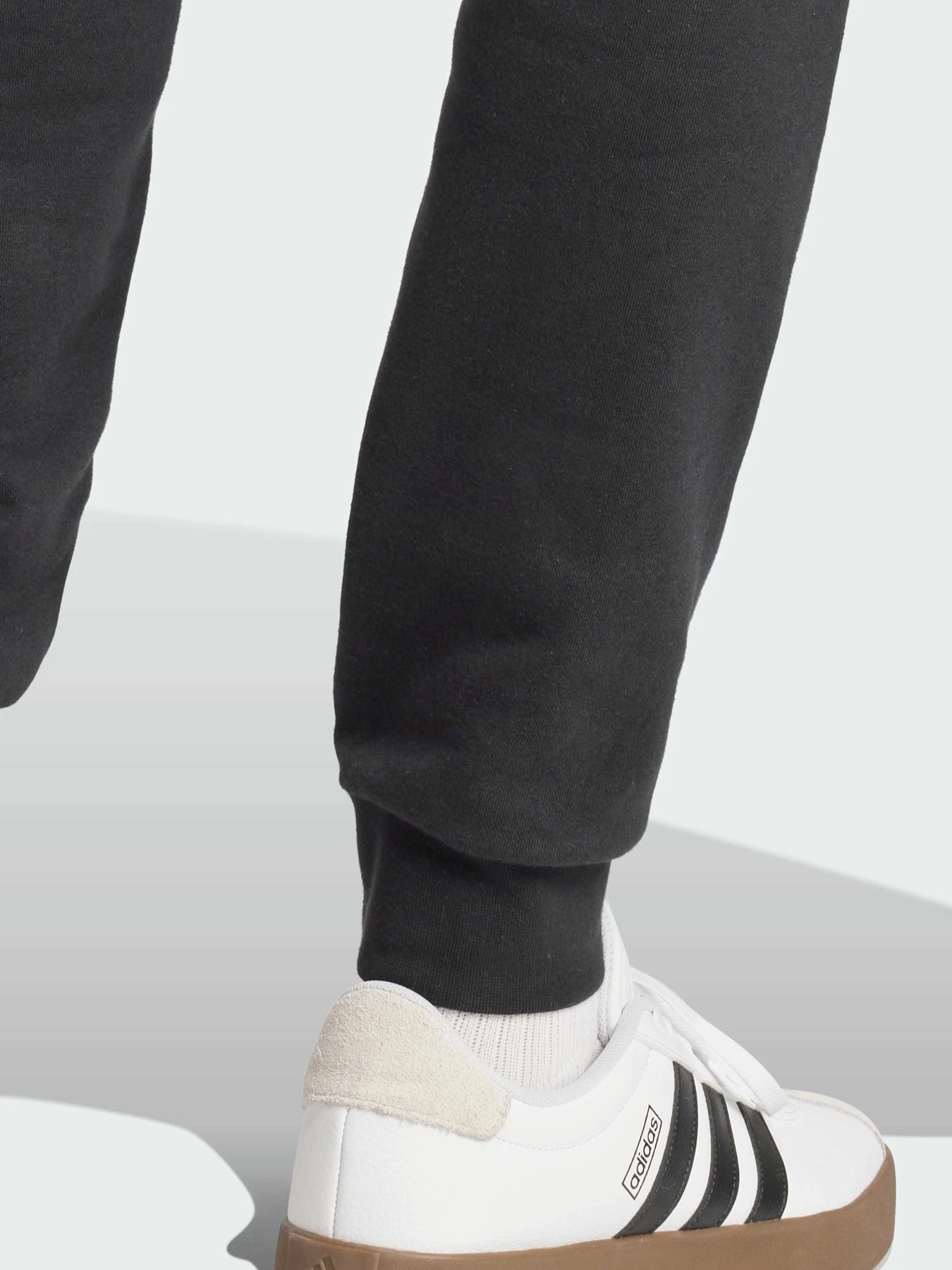 Штани Adidas модель IN6163 Фото