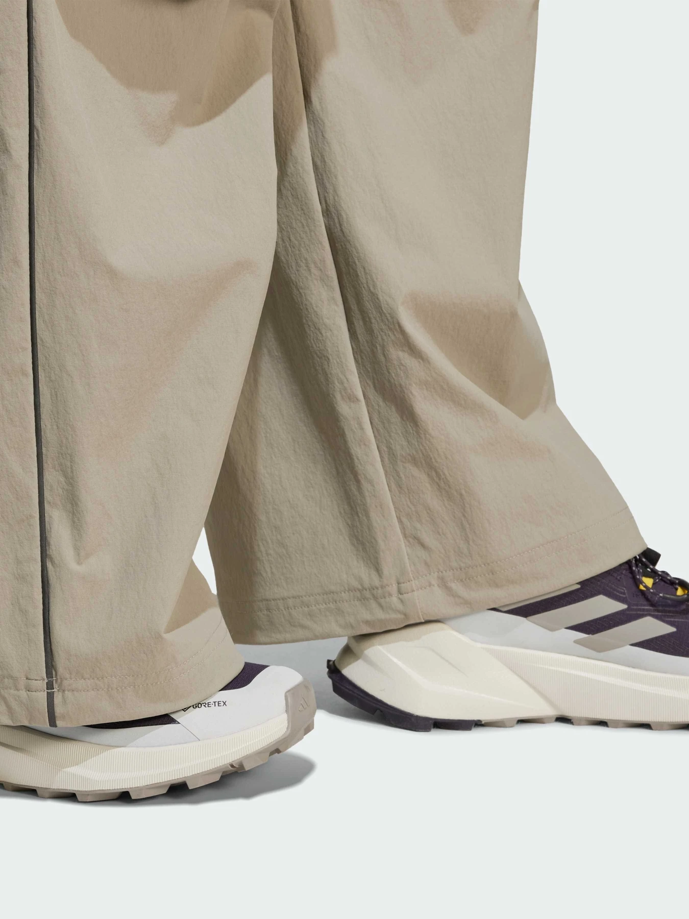 Брюки Adidas модель JD5846 Брюки Adidas модель JD5846 Фото