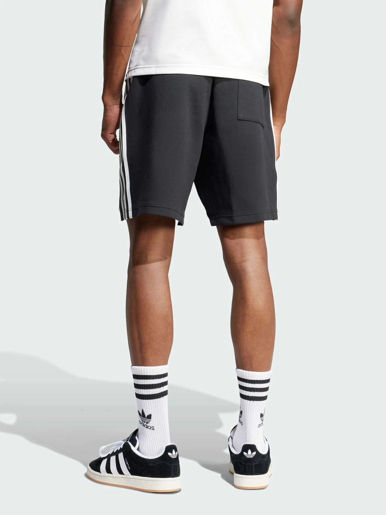 Шорты Adidas модель KA3835 Шорты Adidas модель KA3835 Фото