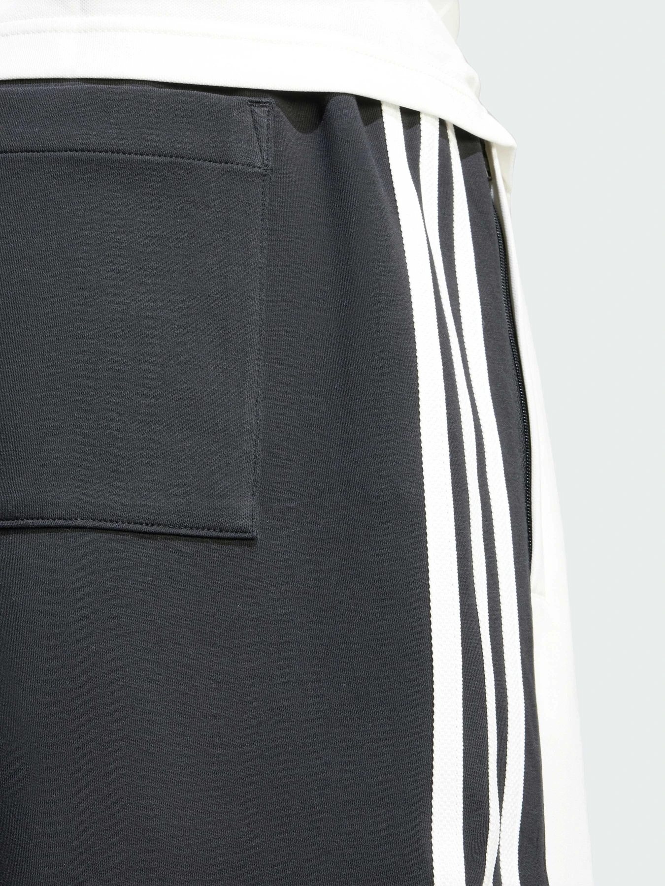 Шорты Adidas модель KA3835 Шорты Adidas модель KA3835 Фото
