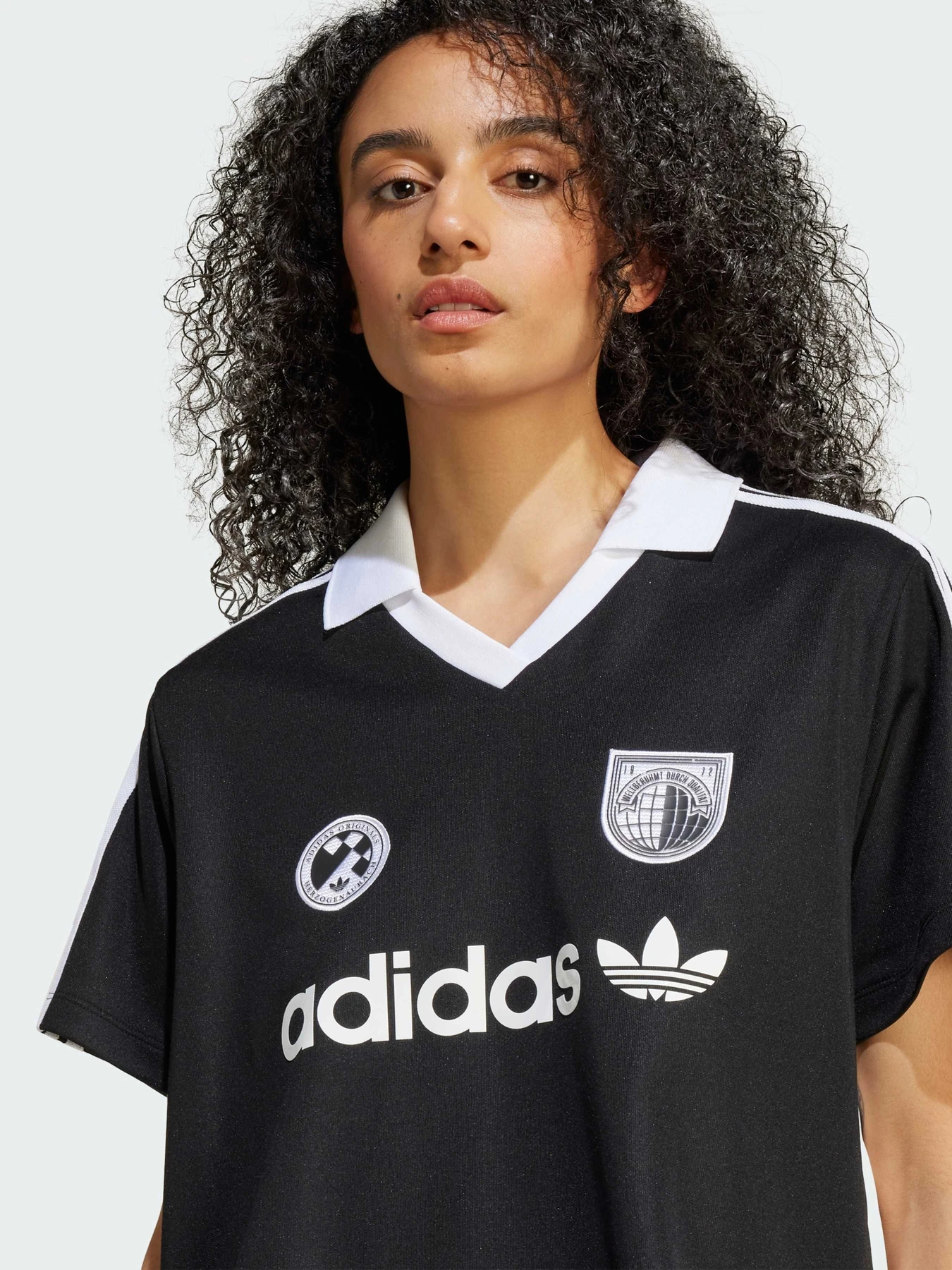 Футболки і поло Adidas модель JZ6783 Футболки і поло Adidas модель JZ6783 Фото