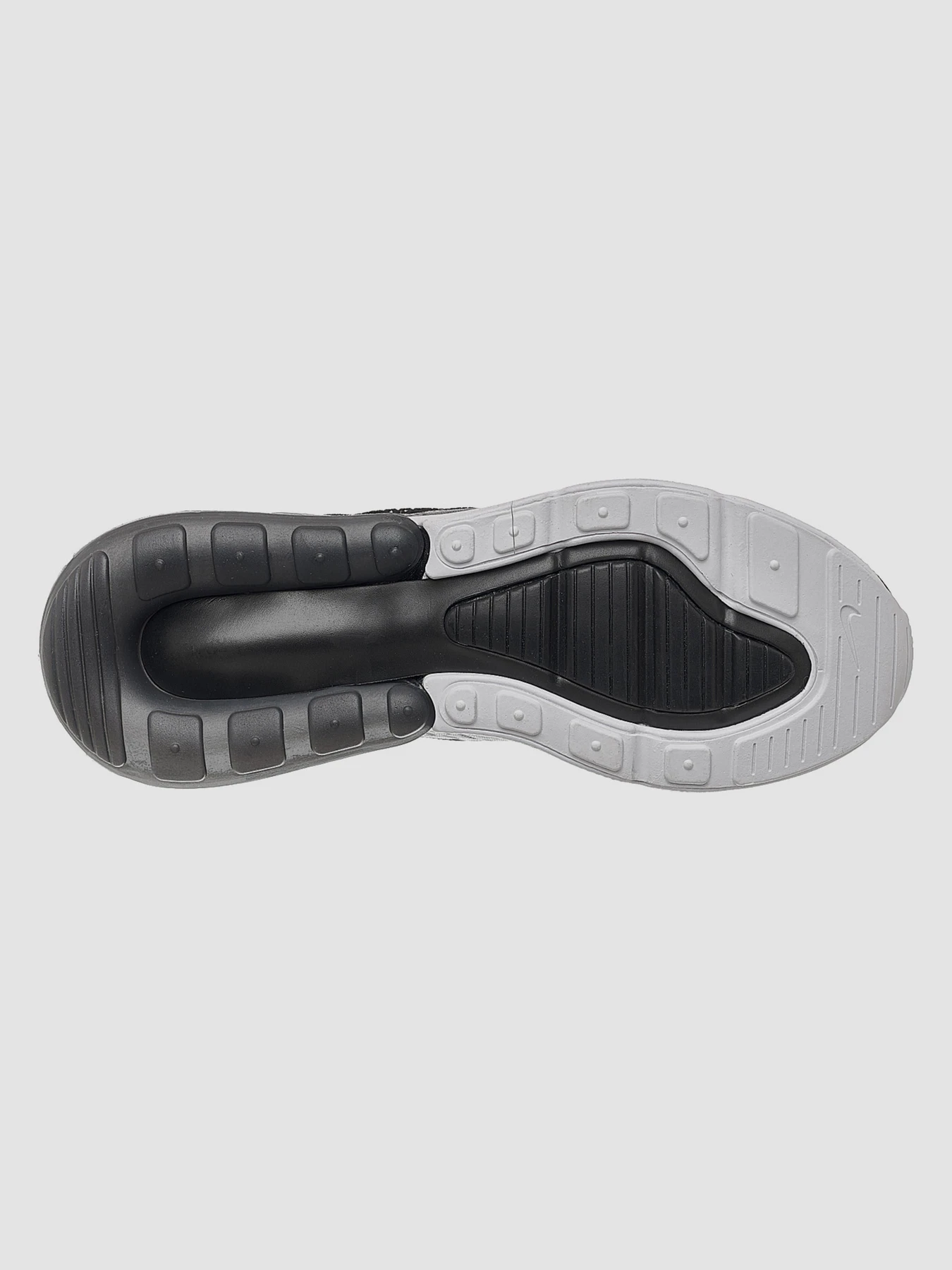 Кросівки NIKE Nike Air Max 270 Black (AH6789-001) модель AH6789-001 Фото