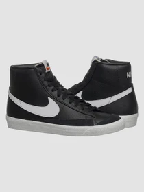 Кроссовки NIKE Nike Blazer Mid '77 Vintage (BQ6806-002) модель BQ6806-002 Фото
