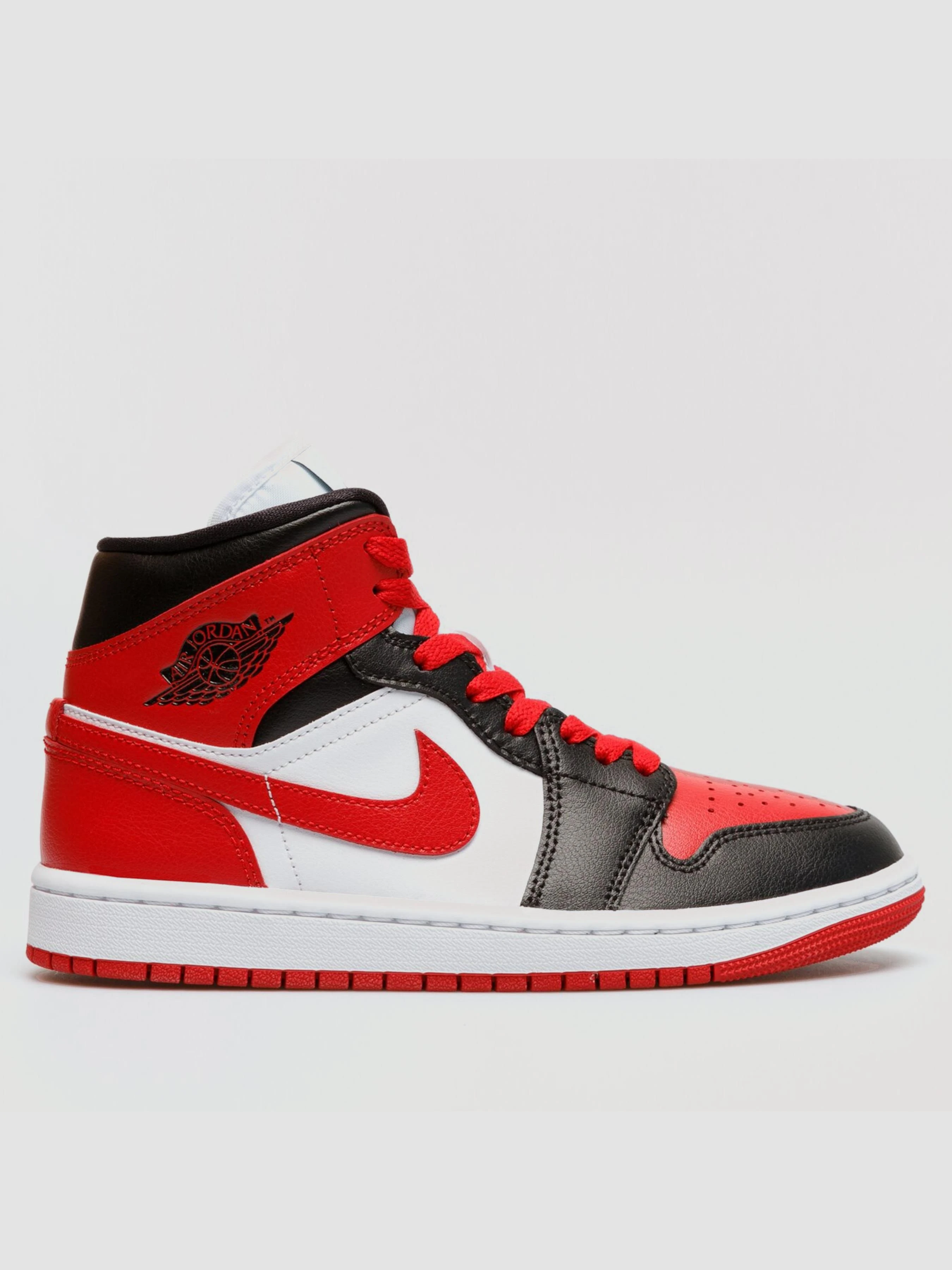 Шкіряні Жіночі Кросівки повсякденні Jordan 1 Mid Bred Toe