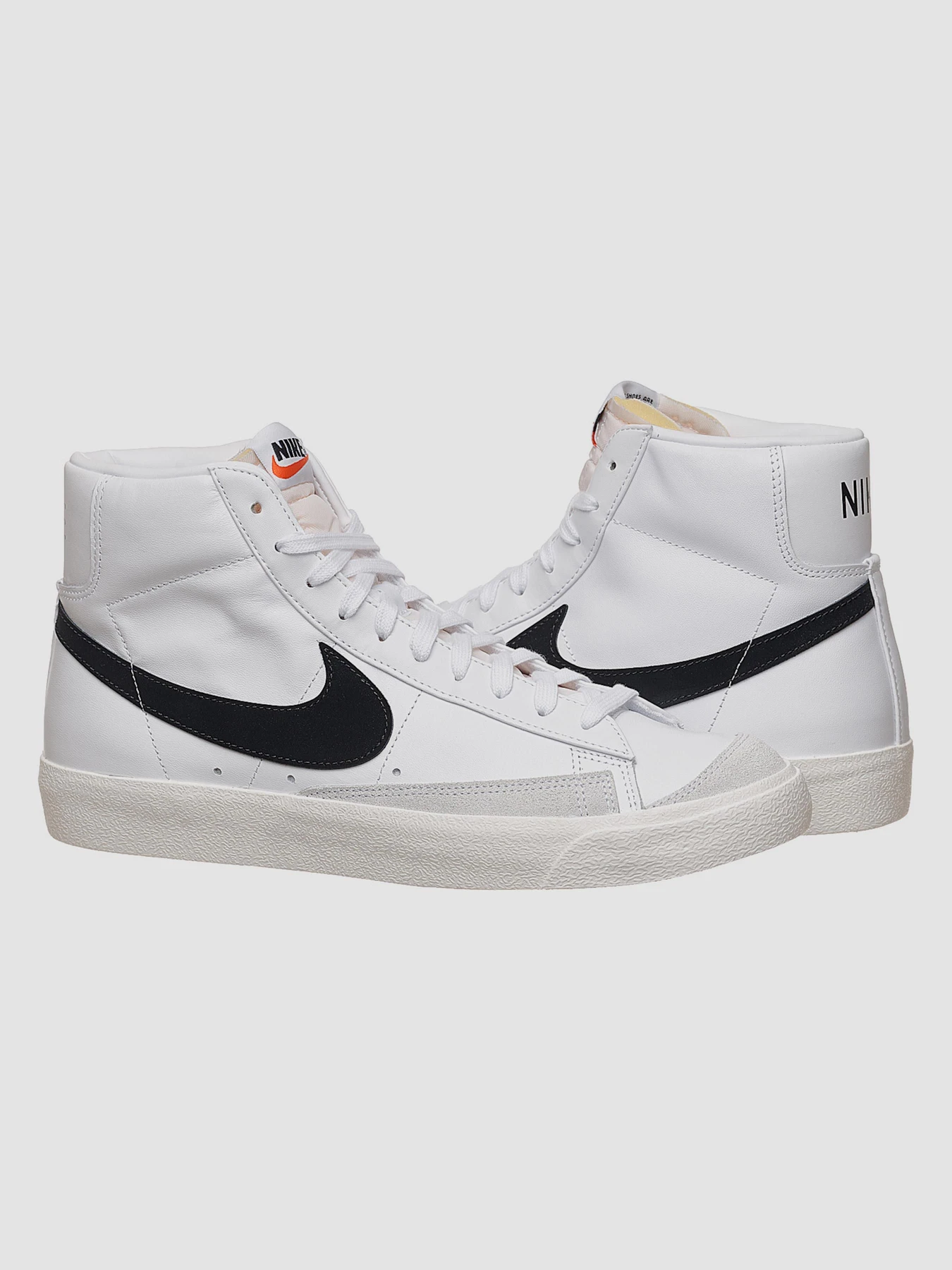 Кроссовки NIKE Nike Blazer Mid '77 Vintage (BQ6806-100) модель BQ6806-100 Кроссовки NIKE Nike Blazer Mid '77 Vintage (BQ6806-100) модель BQ6806-100 Фото