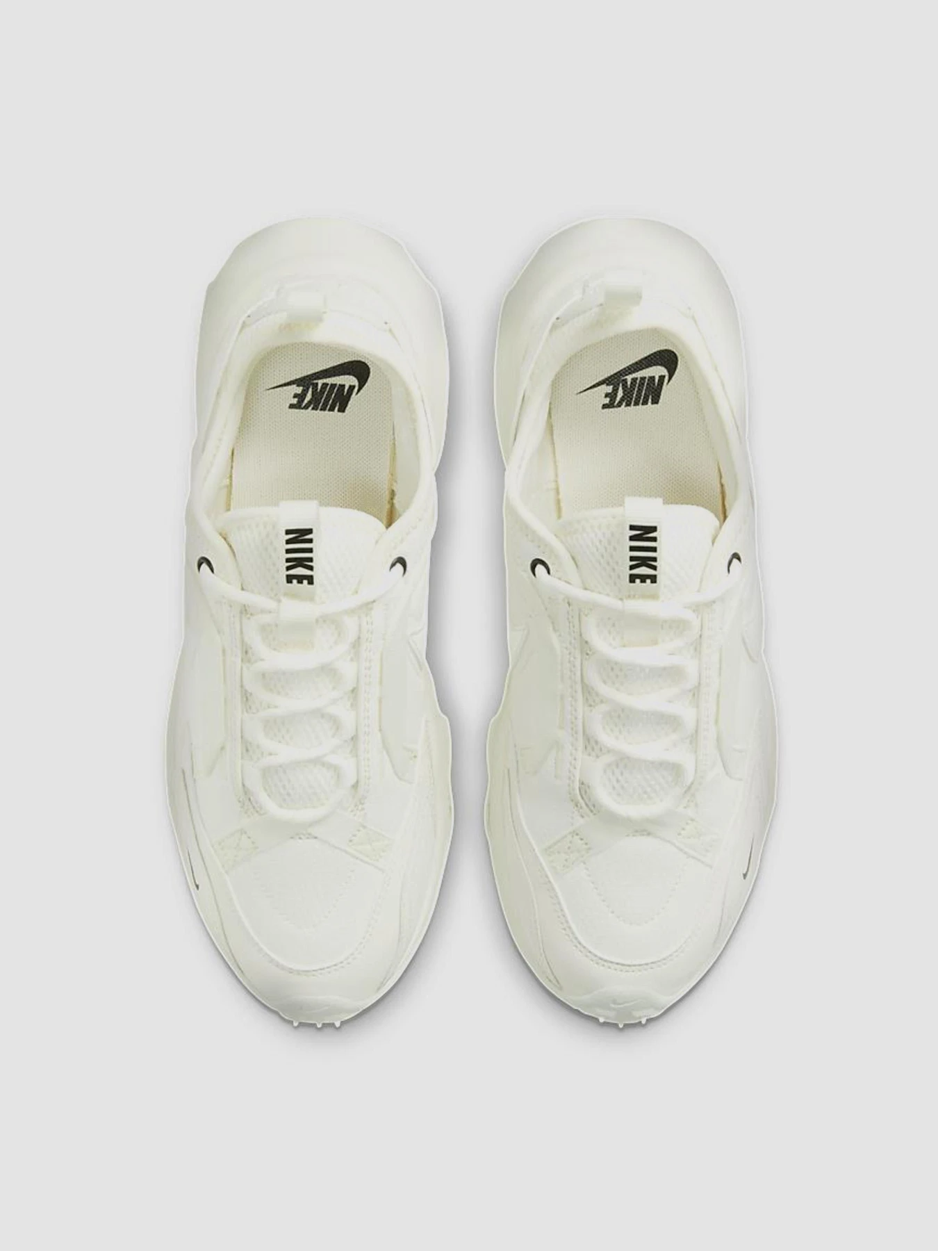 Кросівки NIKE Tc 7900 модель DD9682-100 Кросівки NIKE Tc 7900 модель DD9682-100 Фото