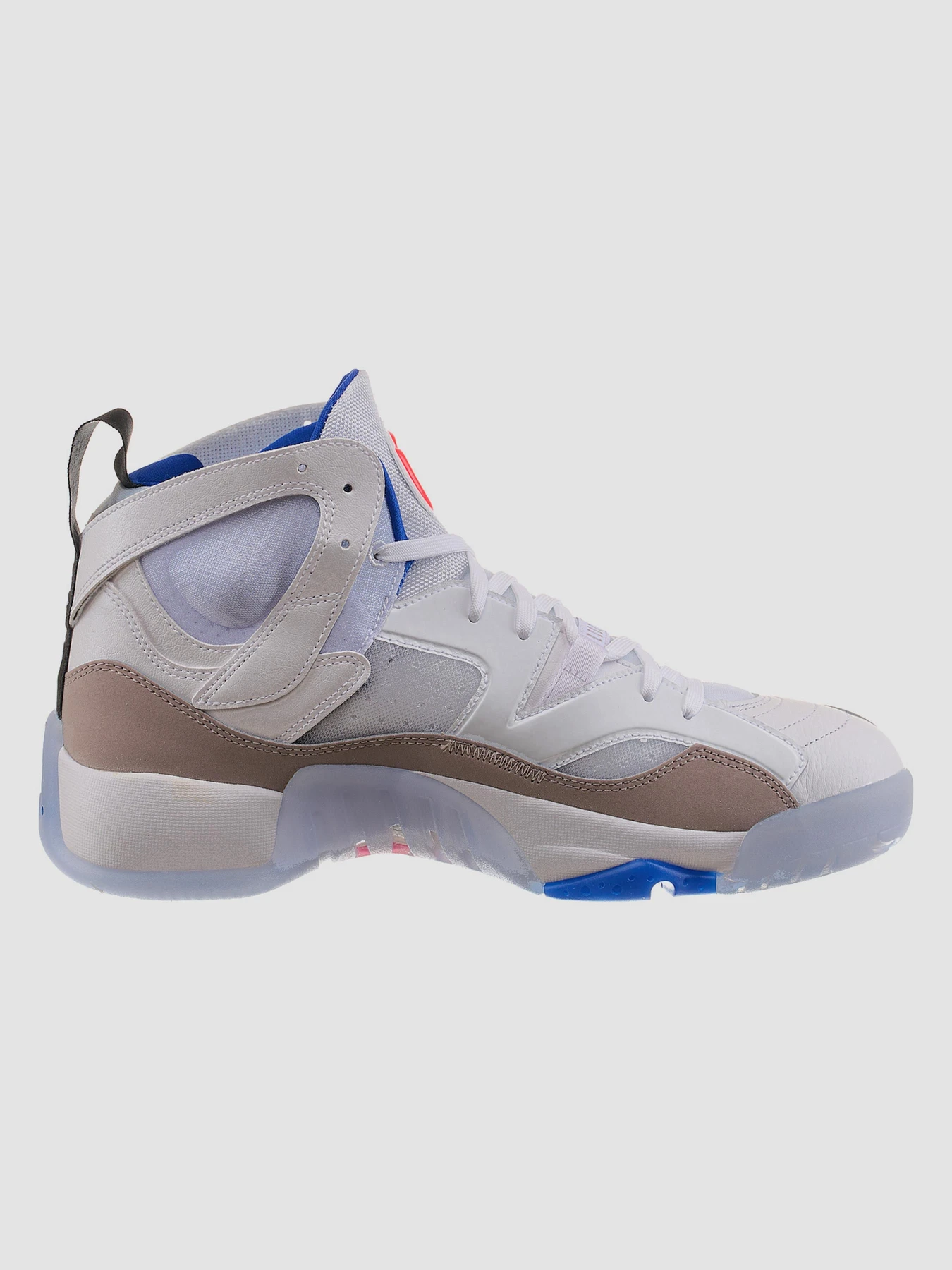 Кросівки Jordan Jumpman Two Trey модель DX6551-104 Фото