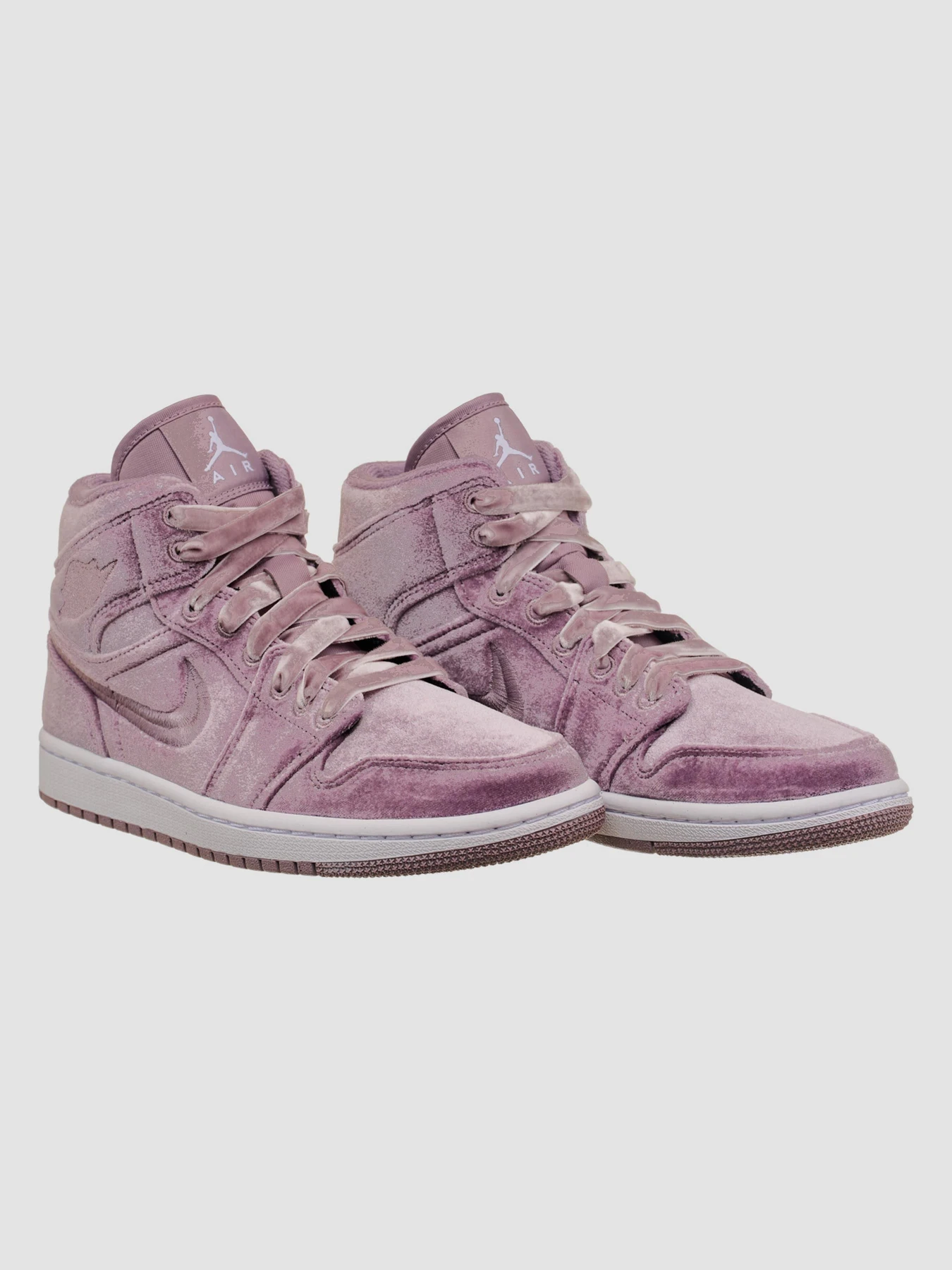 Кросівки Jordan Air 1 Mid Se модель DQ8397-500 Фото